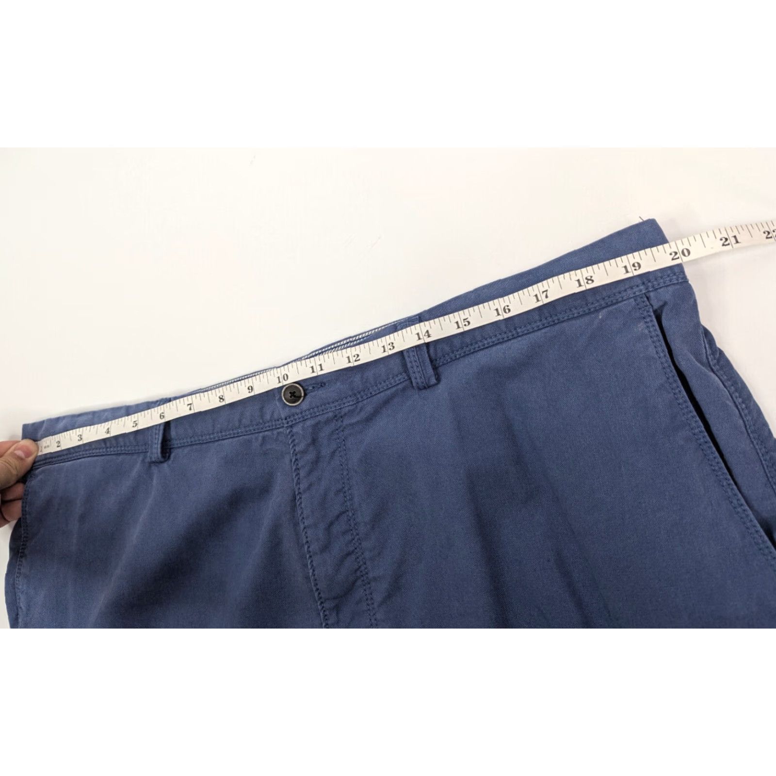 Tommy Bahama Tommy Bahama Shorts Mens Size 40 Blue Chino Flat Front Pockets Zip Pocket Regular Cotton Lyocell Spandex Breathable Easy Care Size US 40 / EU 56 - 6 Thumbnail