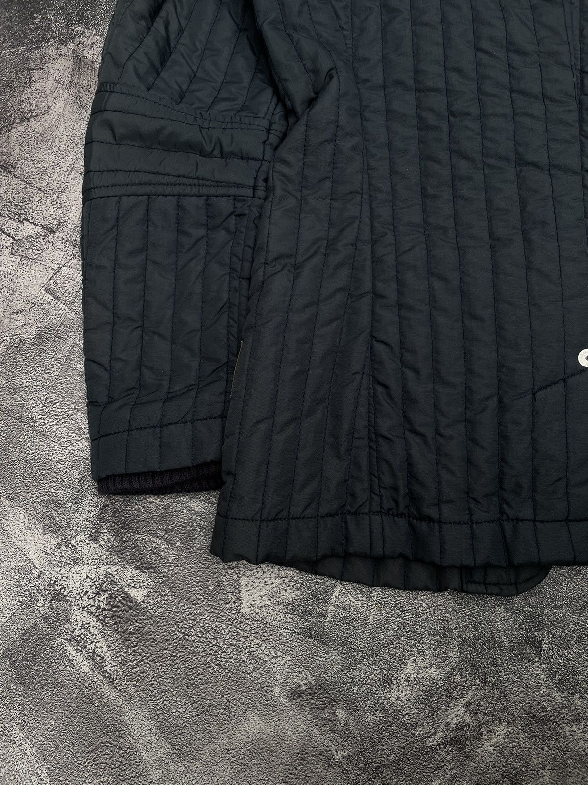 Armani 2000s Armani Padded Lines Navy Coat Jacket Size US L / EU 52-54 / 3 - 9 Thumbnail