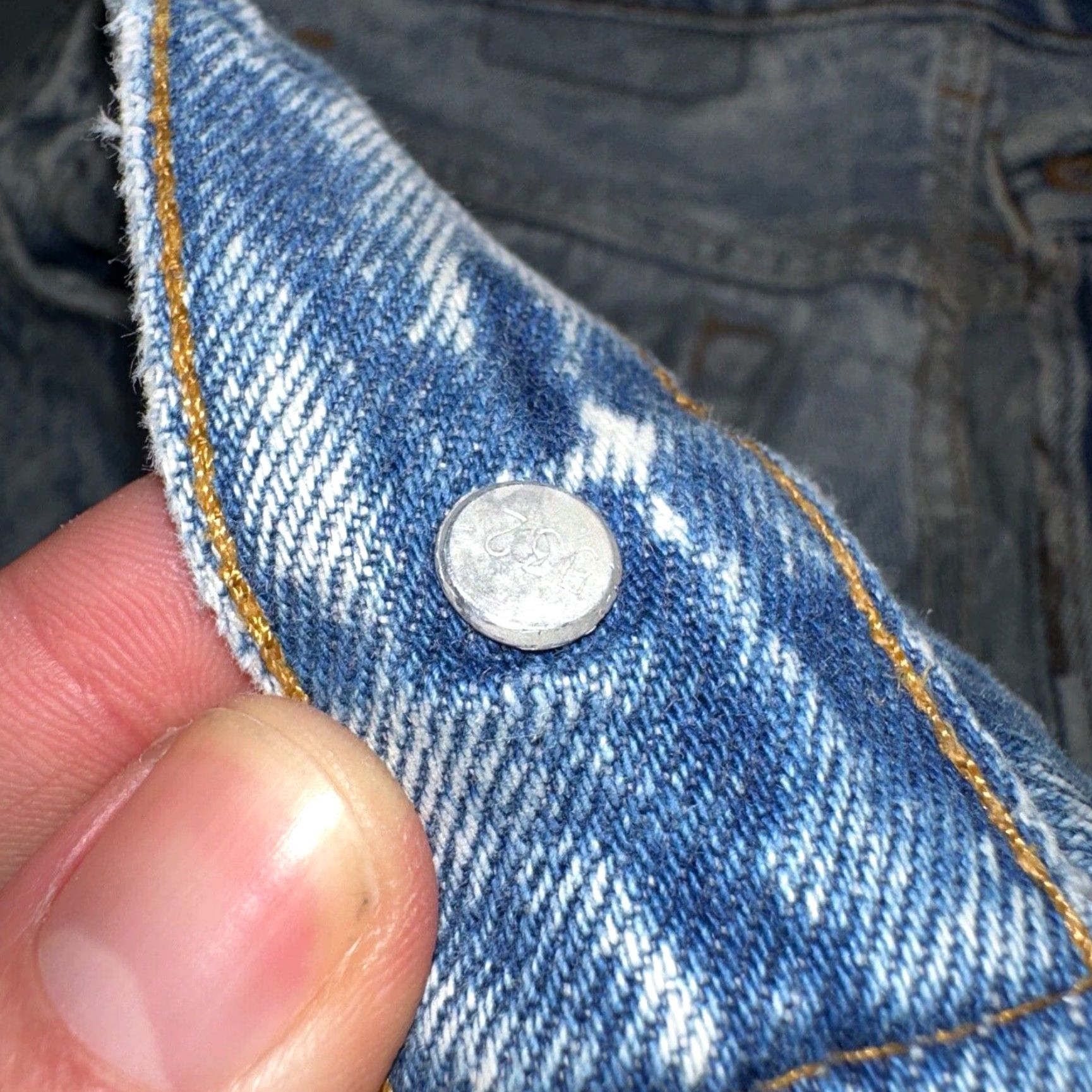 Levi's VINTAGE Levis 501 Jeans Straight Leg 80s USA XX Blue Acid Wash 31x32 Act 30x31 Size US 31 - 6 Thumbnail