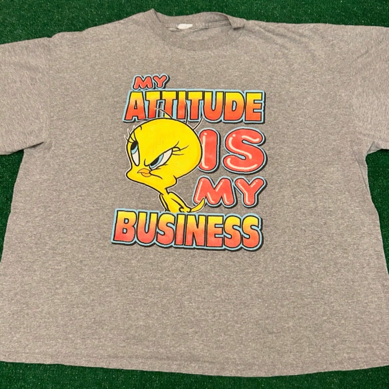 Vintage VINTAGE 90s Looney Tunes Tweety Bird Cartoon Attitude VTG Shirt Men 2XL Gray Short Sleeve T-Shirt Size US XXL / EU 58 / 5 - 3 Thumbnail