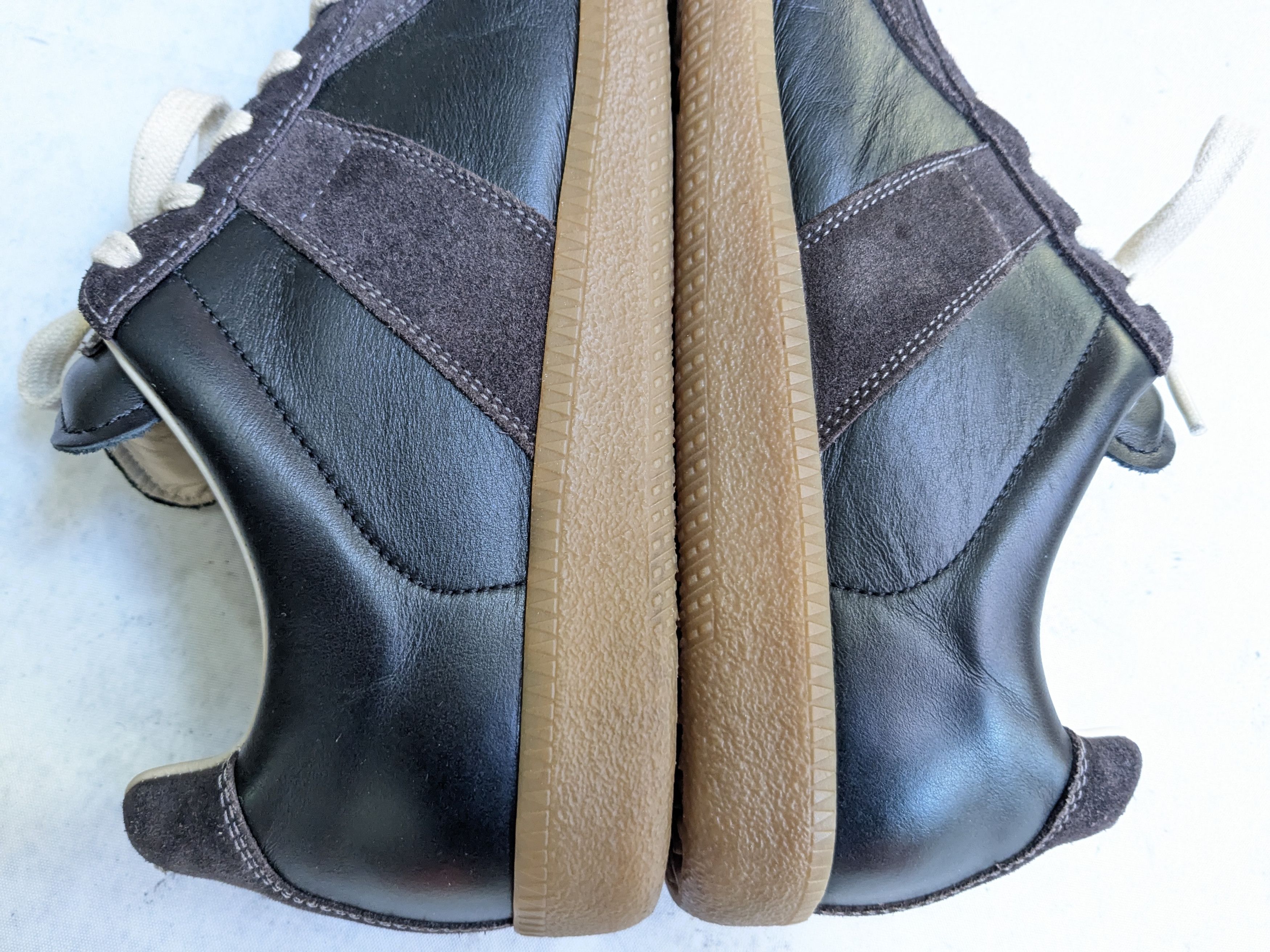 Maison Margiela Maison Margiela Replica GAT Black 9 42 Gum Low Tops Size US 9 / EU 42 - 8 Thumbnail