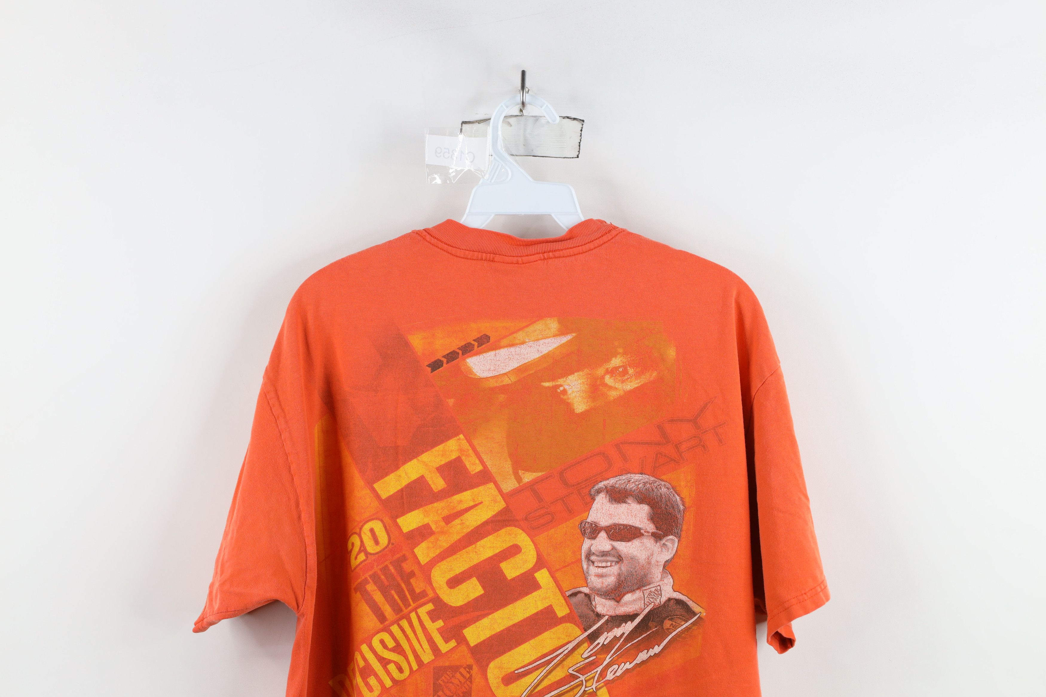 Vintage Vintage Y2K NASCAR Spell Out Tony Stewart Racing T-Shirt Size US L / EU 52-54 / 3 - 15 Thumbnail