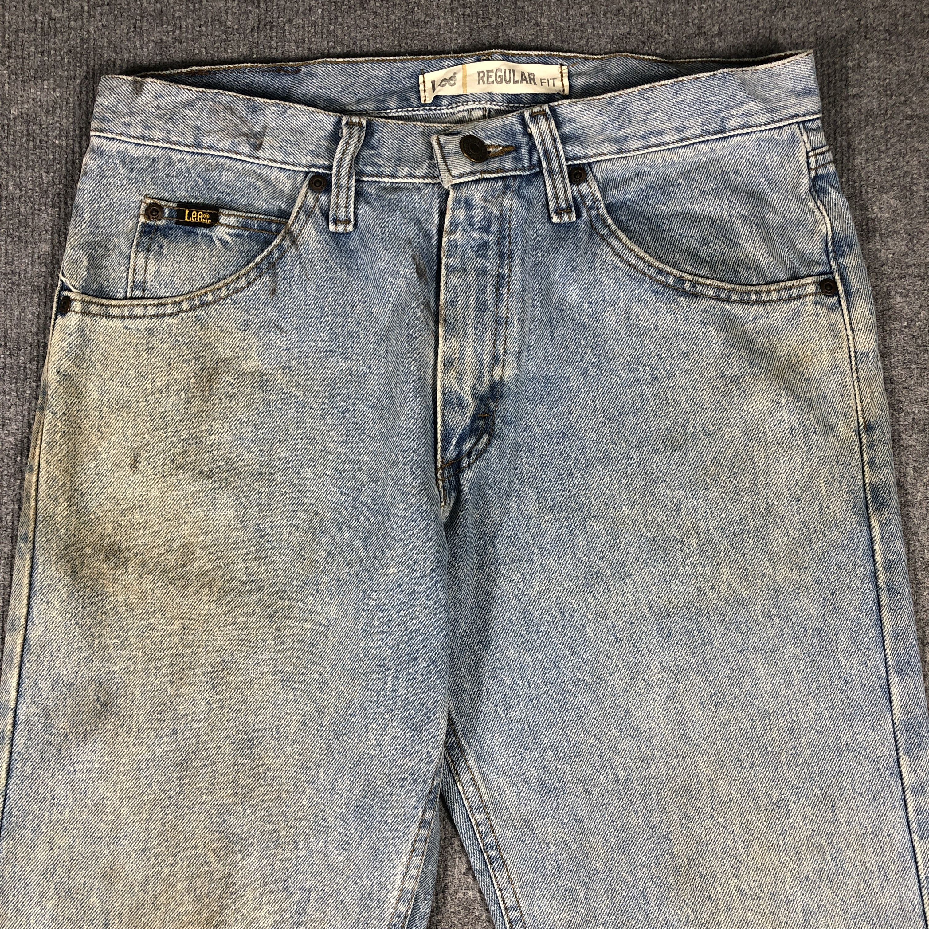 Lee × Vintage Vintage Lee Light Blue Wash Jeans Dirty L797 Size US 32 / EU 48 - 2 Thumbnail