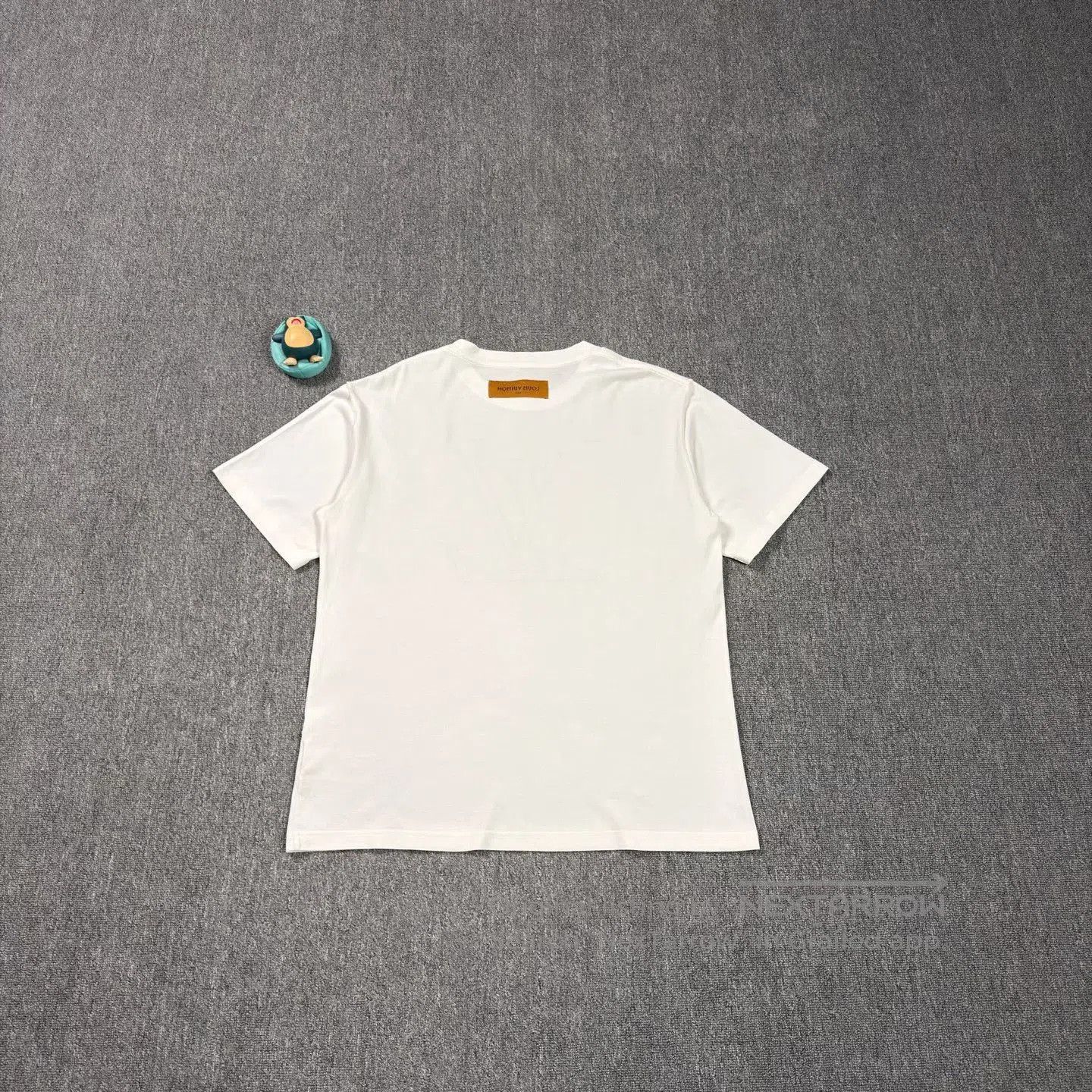 Louis Vuitton LV Embroidered Big Logo White T-shirt. Size US XL / EU 56 / 4 - 2 Thumbnail