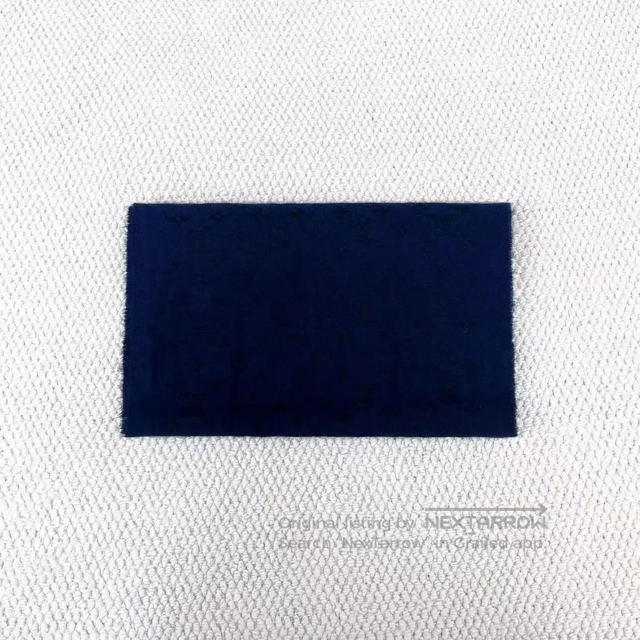 Louis Vuitton blue black reversible cashmere scarf. Size ONE SIZE - 1 Thumbnail