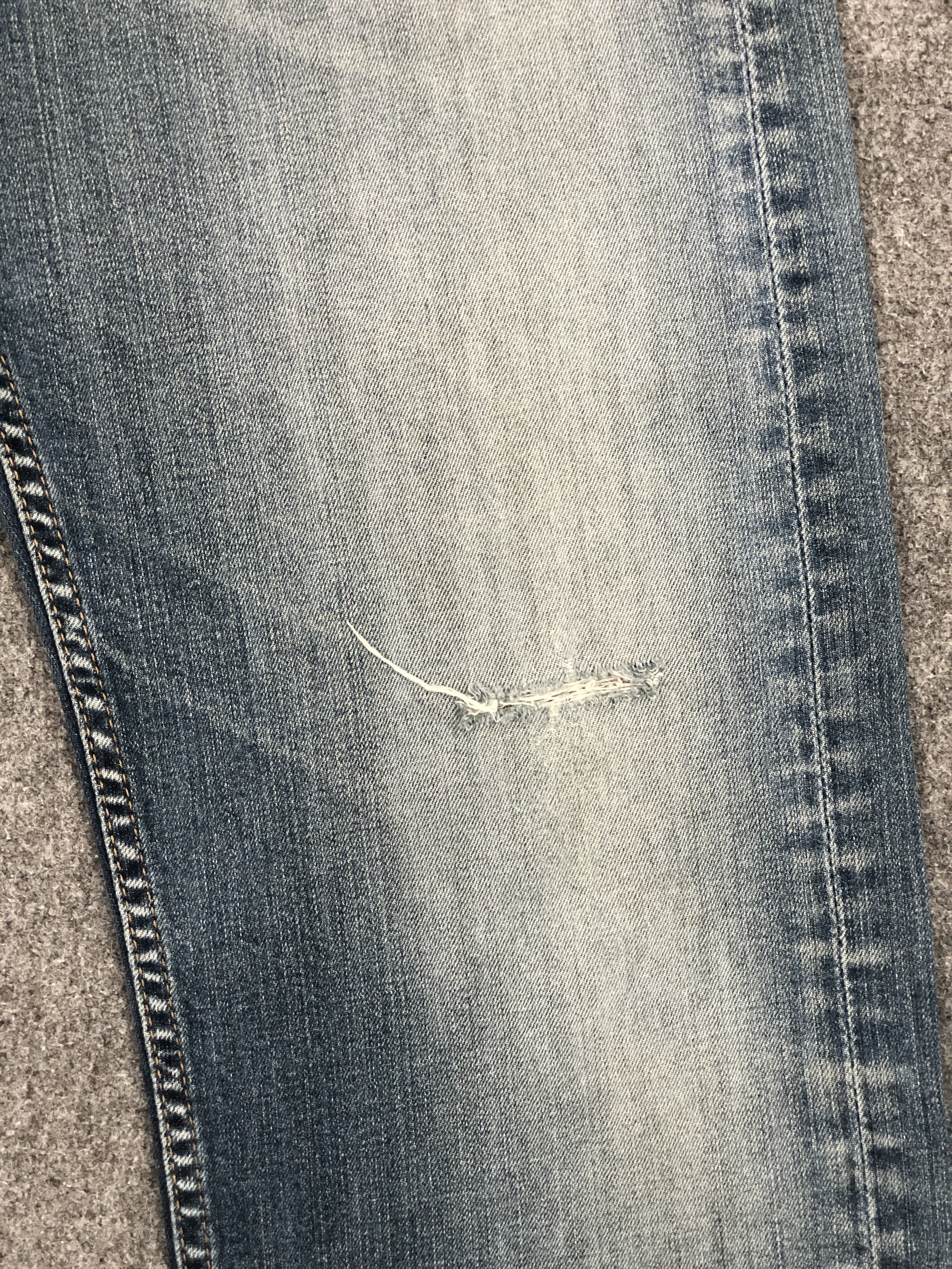 Levi's Vintage Distressed Levis 505 Faded Blue Jeans 32x32 S0022 Size US 32 / EU 48 - 19 Thumbnail