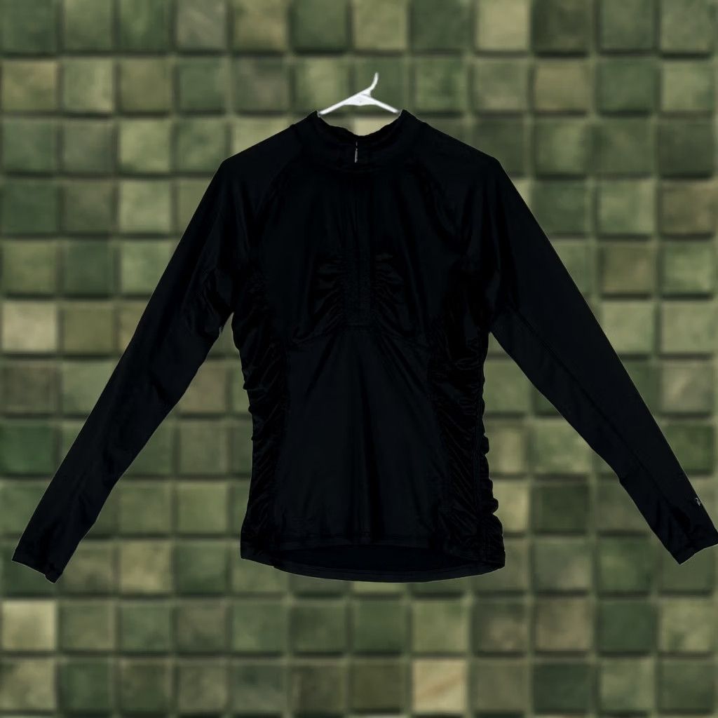 The North Face The North Face Long Sleeve Shirt Womens M Black Athletic Compression Base Layer Crew Neck Pullover Training Size M / US 6-8 / IT 42-44 - 1 Thumbnail