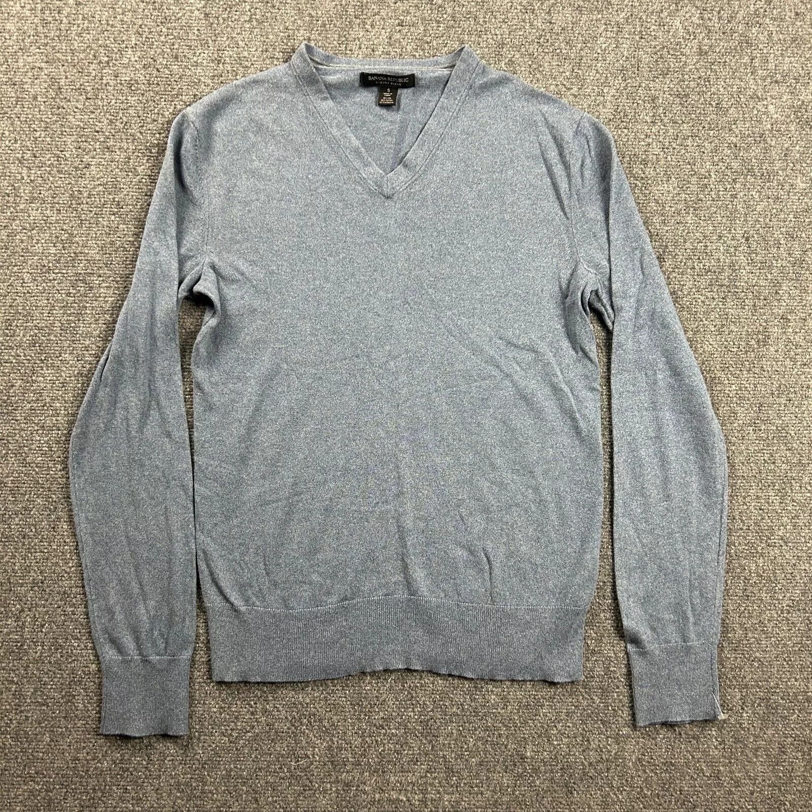 Banana Republic Banana Republic Sweater Mens Small V-Neck Luxury Silk Size US S / EU 44-46 / 1 - 1 Thumbnail