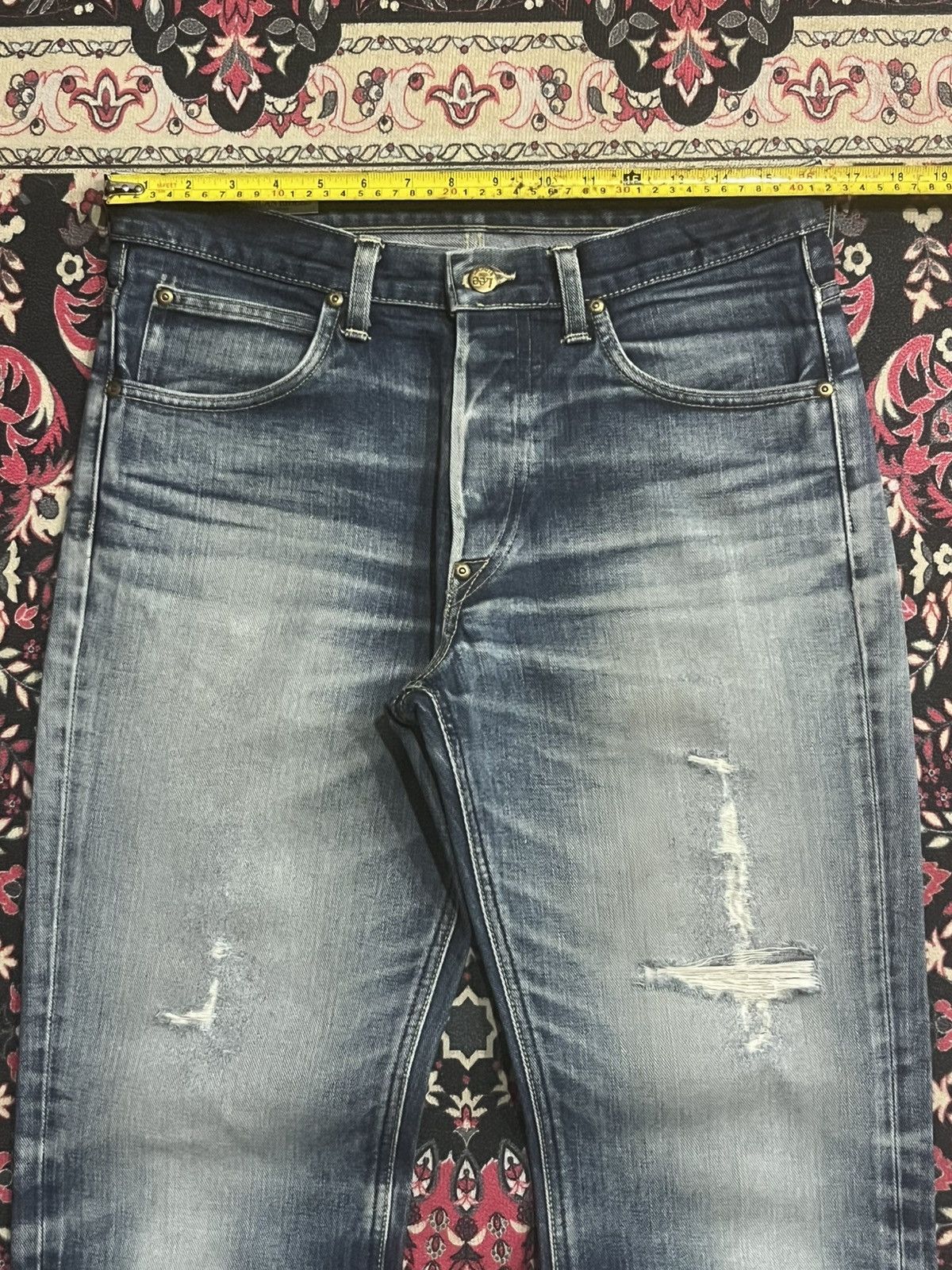 Vintage Vintage Lee Rider Japan Blue Faded Washed Distressed Jeans Size US 30 / EU 46 - 14 Thumbnail