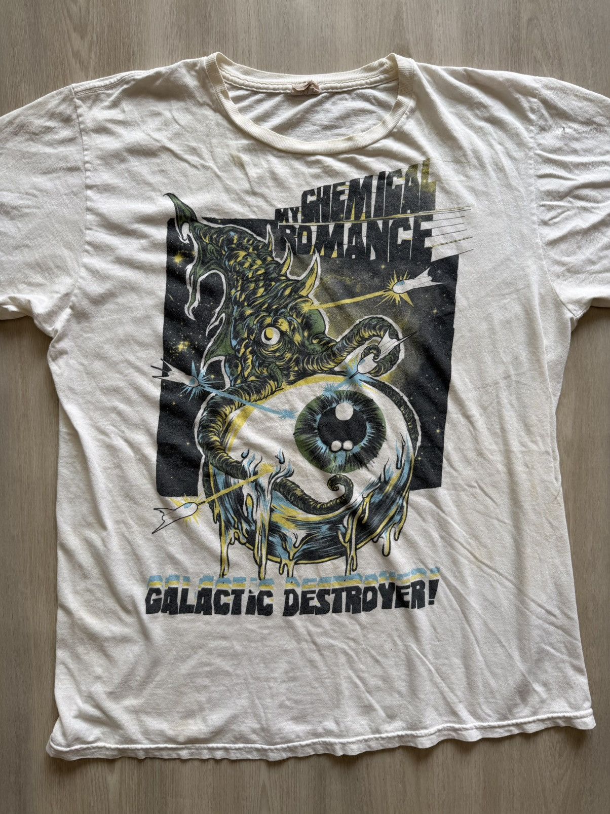 Vintage Vintage 2010 My Chemical Romance Galactic Destroyer Tee Sz S Size US S / EU 44-46 / 1 - 2 Thumbnail