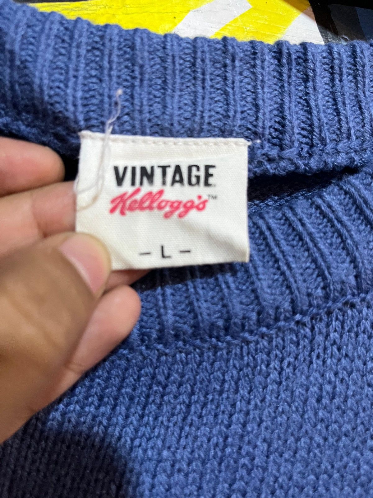 Vintage Vintage knitwear Kelloggs tiger Size US XL / EU 56 / 4 - 3 Thumbnail