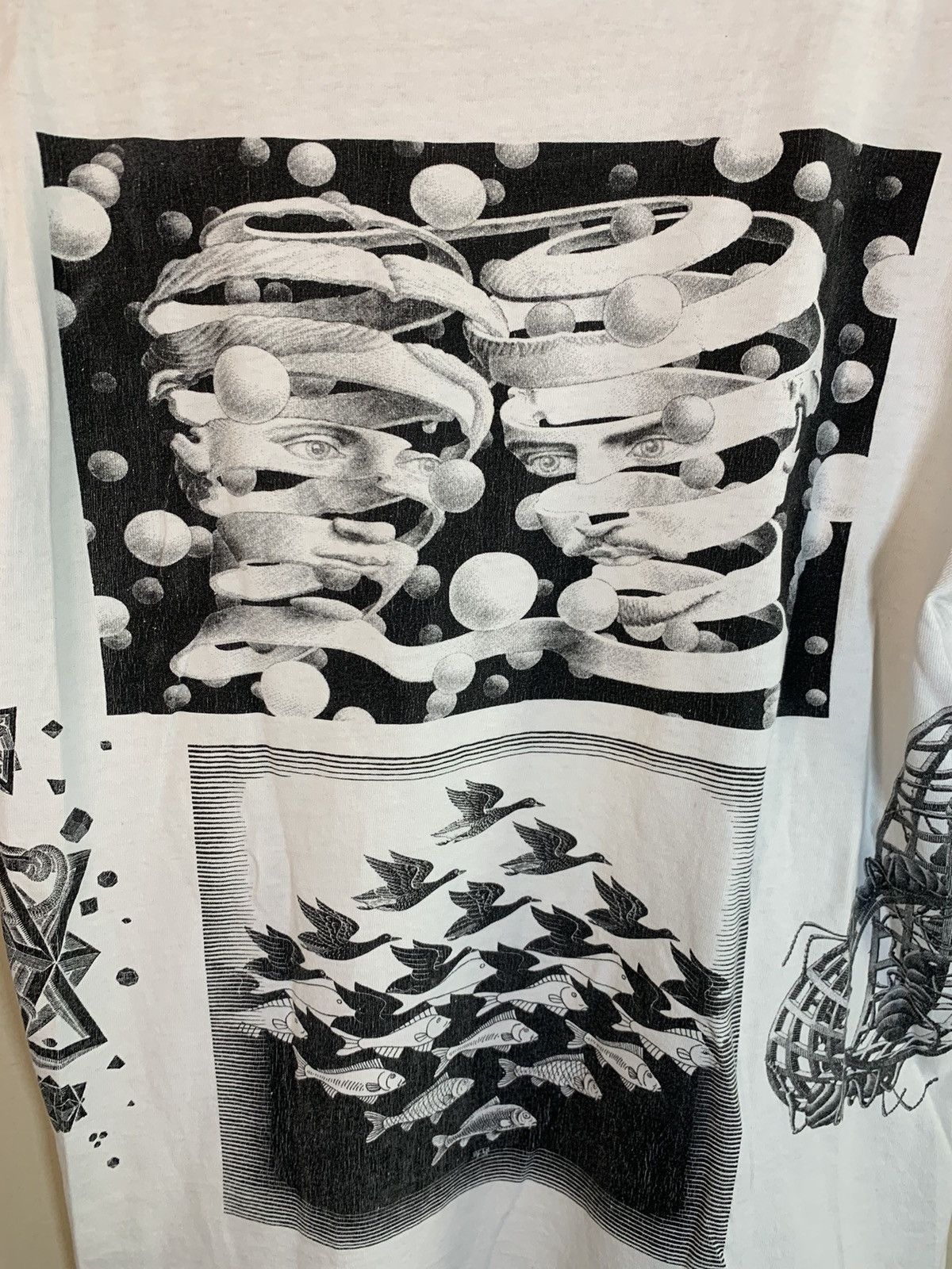 Vintage RARE* Vintage 1990 M.C. Escher Art AOP Single Stitch T-Shirt Size US M / EU 48-50 / 2 - 4 Thumbnail