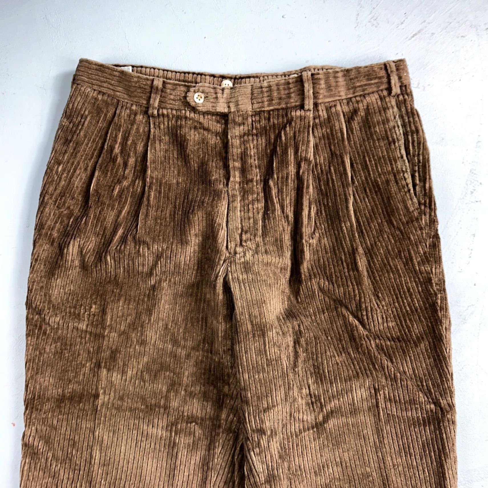 Vintage J. Peterman Pants Mens 38 Brown Thick Corduroy Pleated Chino Straight Pockets Size US 38 / EU 54 - 2 Thumbnail