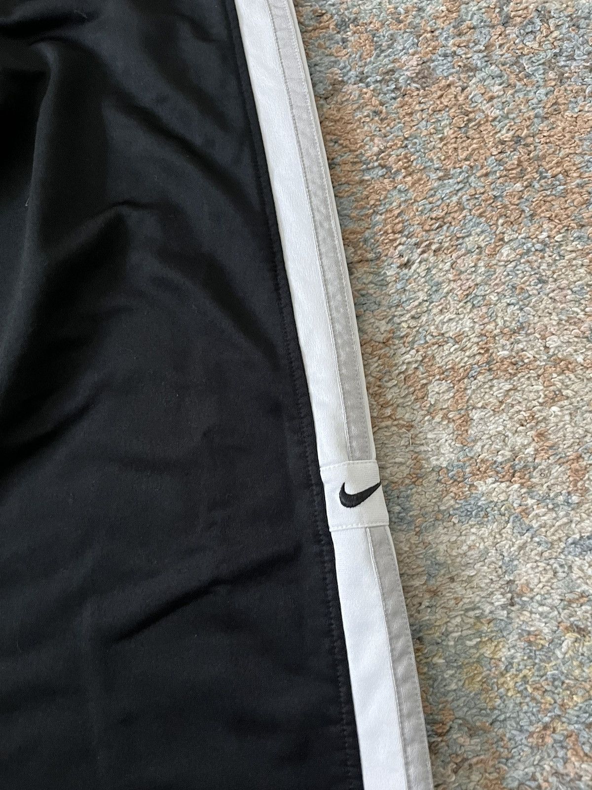 Nike × Vintage VTG Nike Sweatpants XL Stripe Black white Y2K Size US 36 / EU 52 - 2 Thumbnail