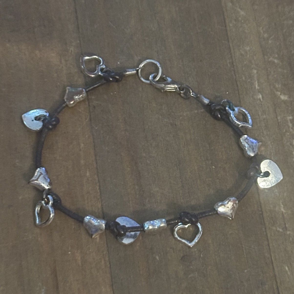 Other Leather cord heart charm bracelet Size ONE SIZE - 4 Thumbnail