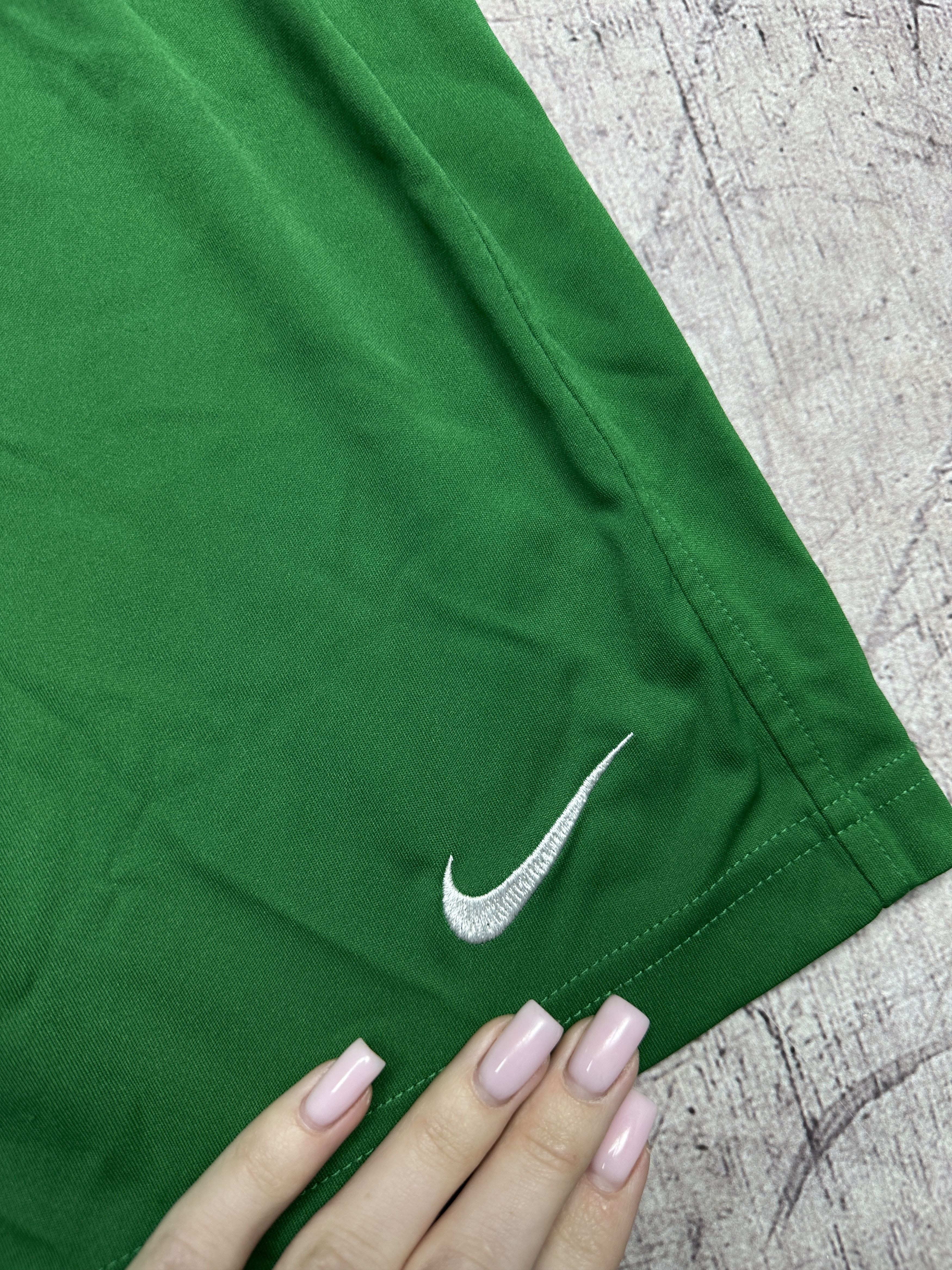 Nike Nike Dri Fit Vintage Mens Shorts Size US 34 / EU 50 - 3 Thumbnail