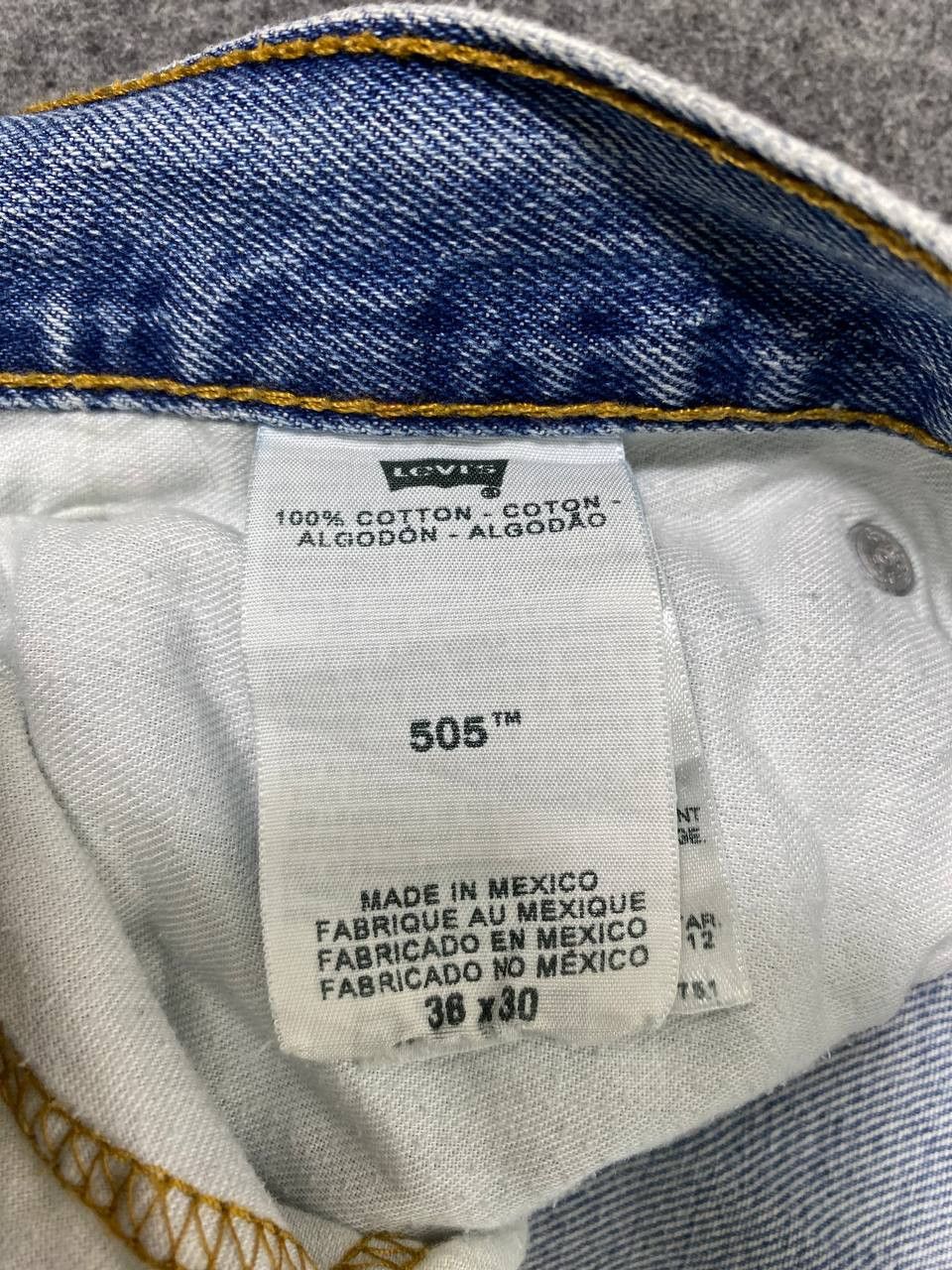 Levi's vintage levis 505 slightly distressed denim nice design Size US 38 / EU 54 - 14 Thumbnail