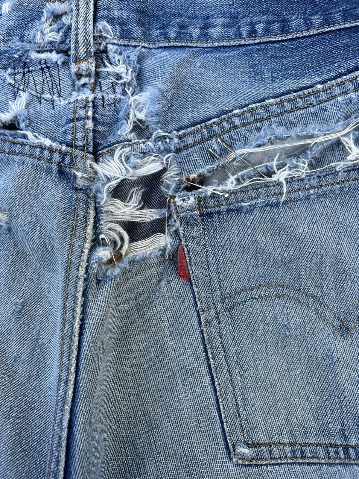 Levi's 60s-70s THRASHED Vintage Levis 6 Big E Denim Jeans Size US 33 - 15 Thumbnail