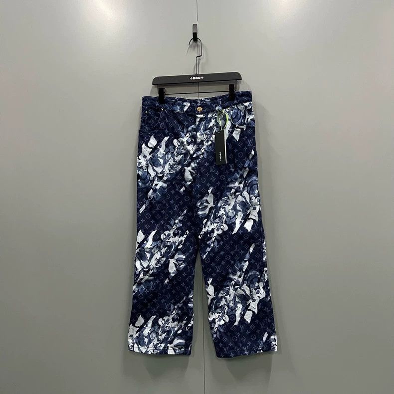 Louis Vuitton Louis Vuitton Monogram Denim Pants 32 Size-2506 Size US 32 / EU 48 - 1 Thumbnail