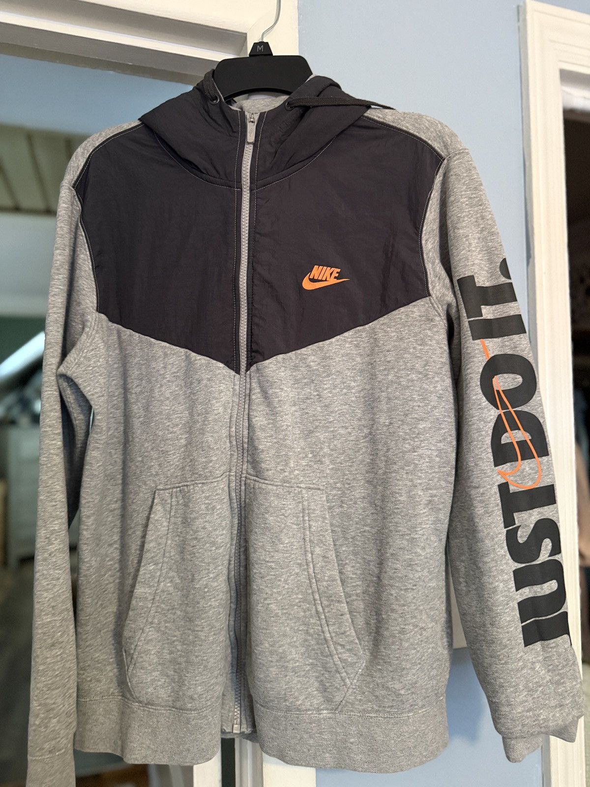 Nike Nike zip up hoodie Size US M / EU 48-50 / 2 - 1 Thumbnail