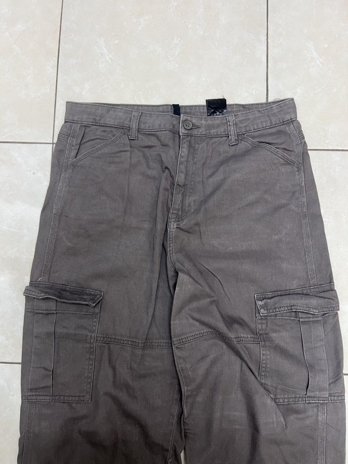H&M Baggy Cargo Pant Size US 34 / EU 50 - 3 Thumbnail