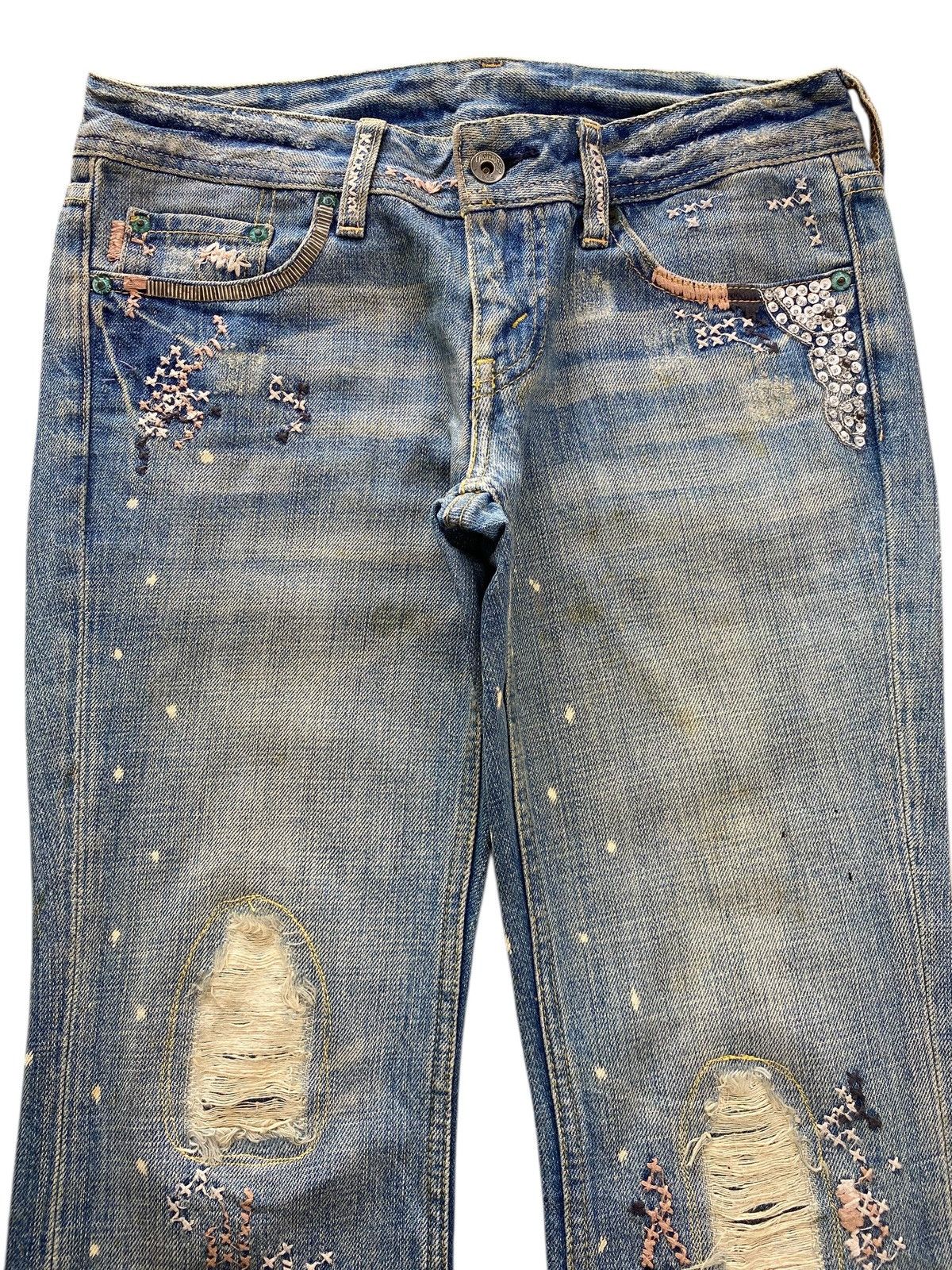 Levi's Levi’s Faded Blue Wash Patch Work Style Boot Cut Jeans Size 30" / US 8 / IT 44 - 2 Thumbnail