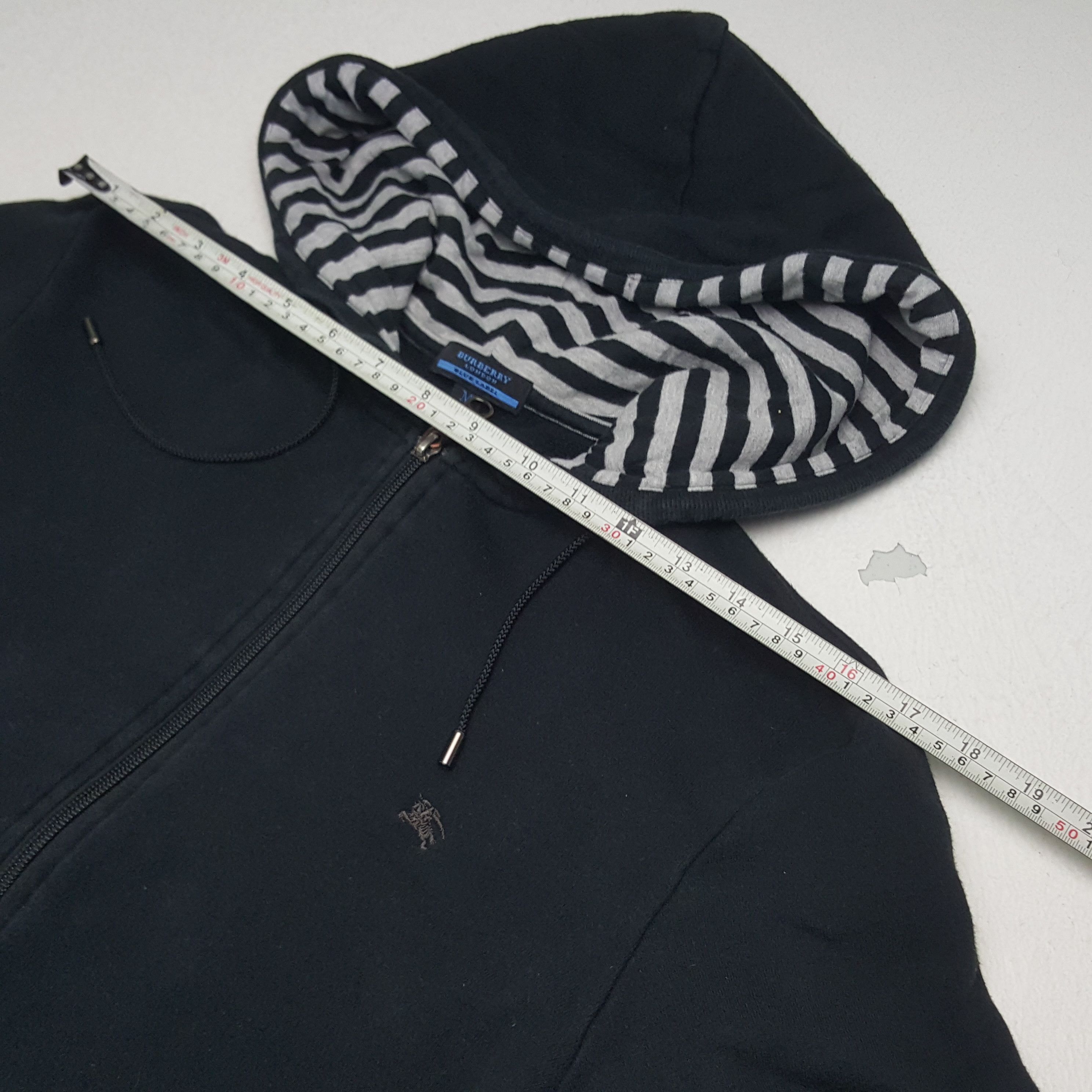 Burberry × Vintage Vintage Burberry London Blue Label Custom Spell Out Jacket Size S / US 4 / IT 40 - 6 Thumbnail