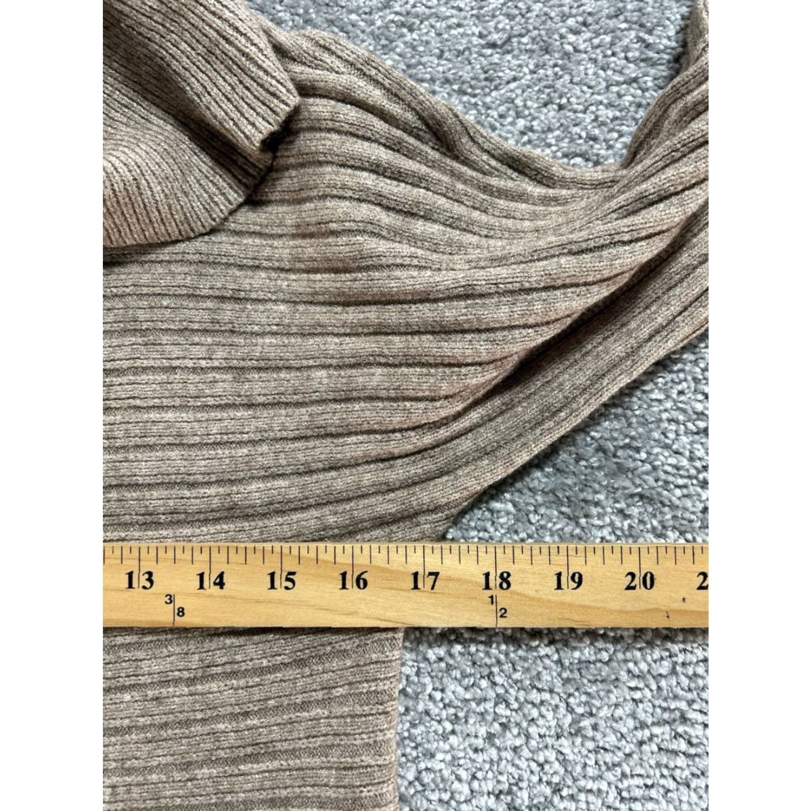 Anthropologie VINTAGE Anthropologie By Month Sweater Womens XXS Brown Ribbed Turtle Neck High Low Hem Size XXS / US 00 / IT 34 - 7 Thumbnail