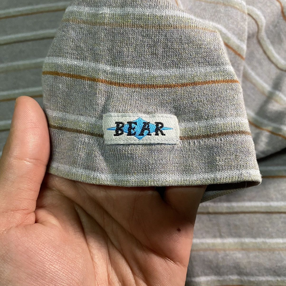 Vintage Vintage 90’s Bear Surfing Spellout Stripes T Shirt Size US L / EU 52-54 / 3 - 9 Thumbnail