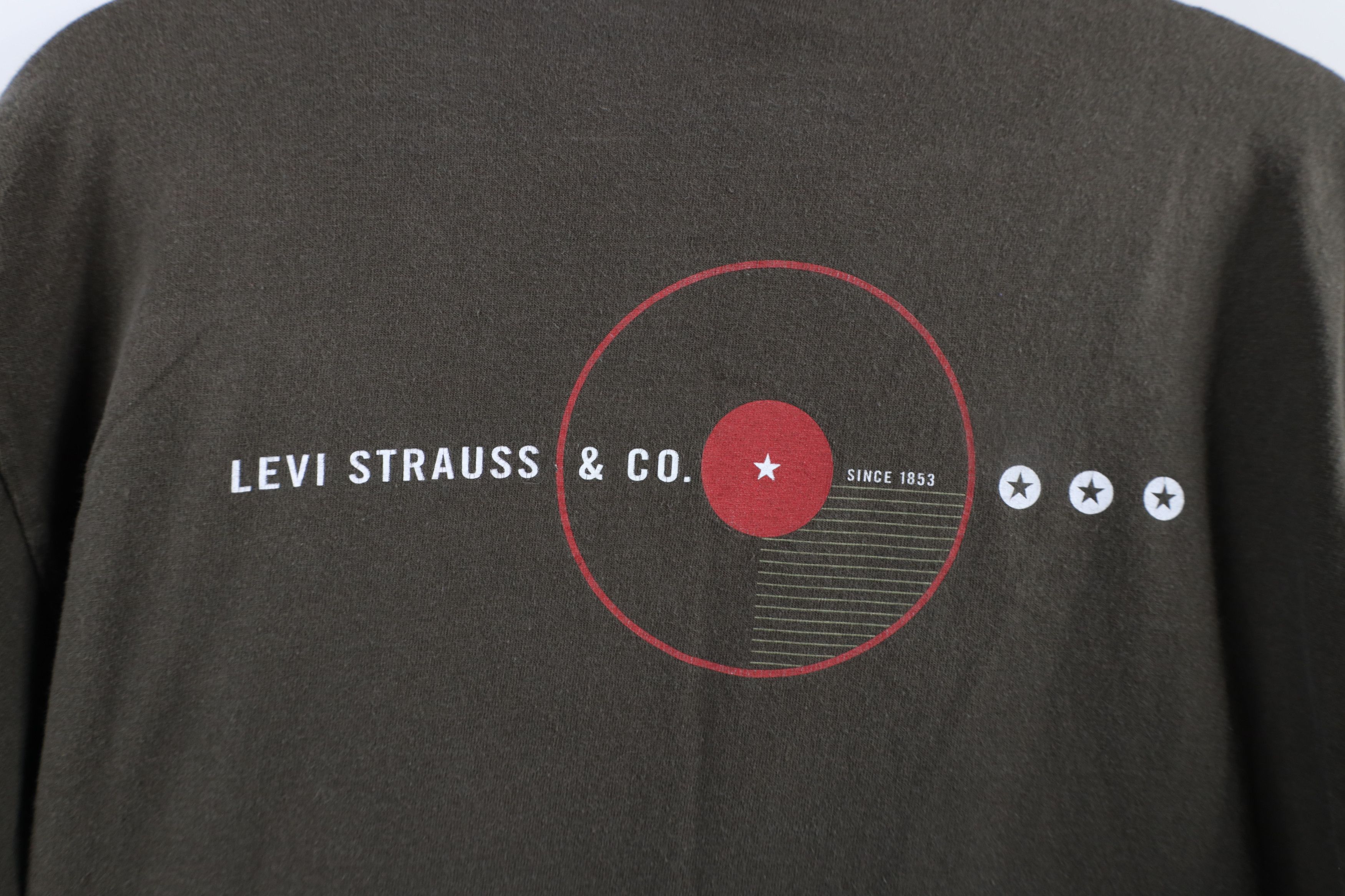 Levi's × Vintage Vintage Y2K 2000 Levis Spell Out Red Star T-Shirt Green USA Size US M / EU 48-50 / 2 - 10 Thumbnail
