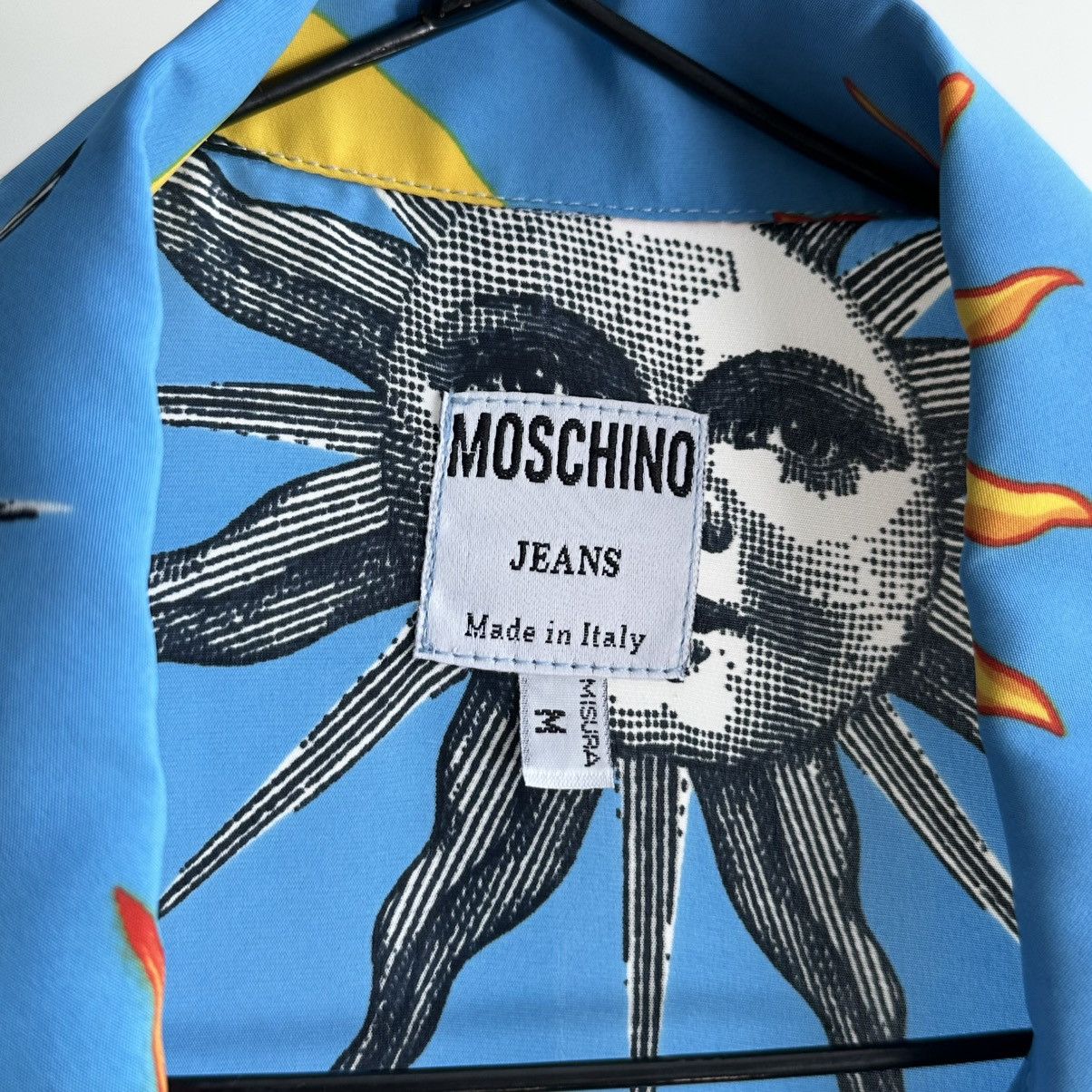 Moschino Rare Vintage 90s Moschino Jeans Sun Print Short Sleeve Shirt Size US M / EU 48-50 / 2 - 22 Thumbnail