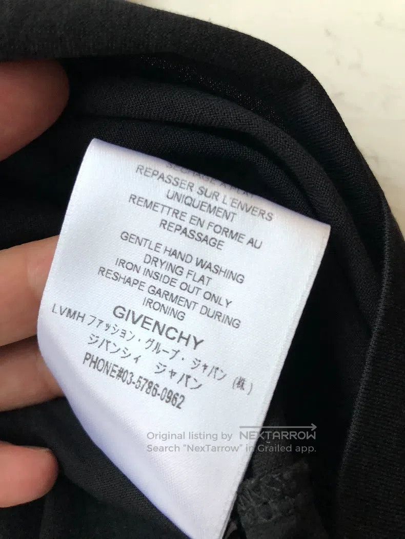 Givenchy Givenchy Black Heavy Embroidery Short Sleeve T-Shirt (Size Size US L / EU 52-54 / 3 - 6 Thumbnail