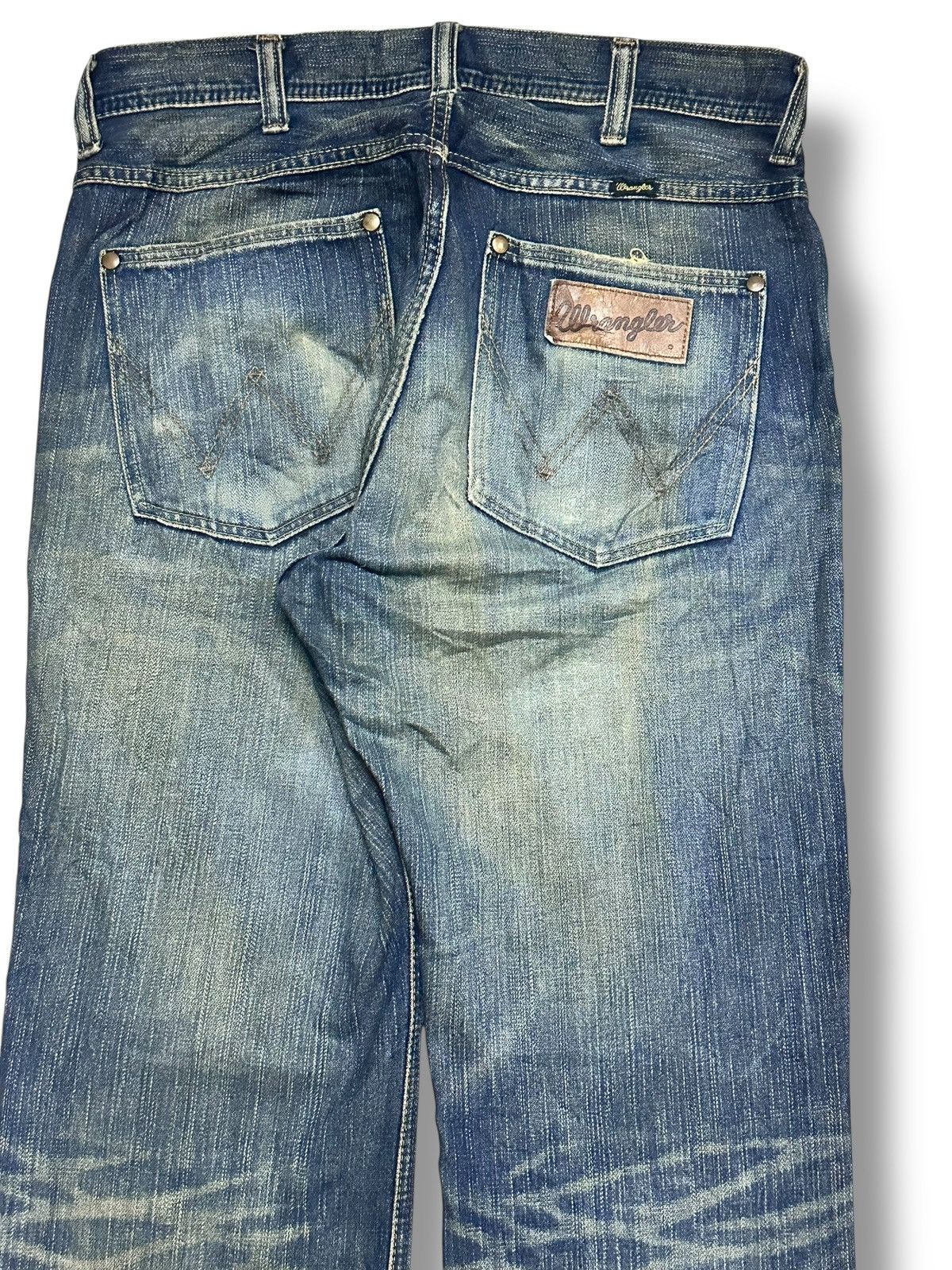 Wrangler Wrangler Vintage Distressed Baggy Loose Style With Mudwash Size US 33 - 6 Thumbnail