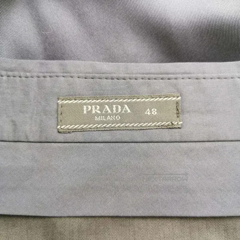 Prada Prada Black Cotton Embroidered Logo Men's Shorts. Size US 30 / EU 46 - 4 Thumbnail