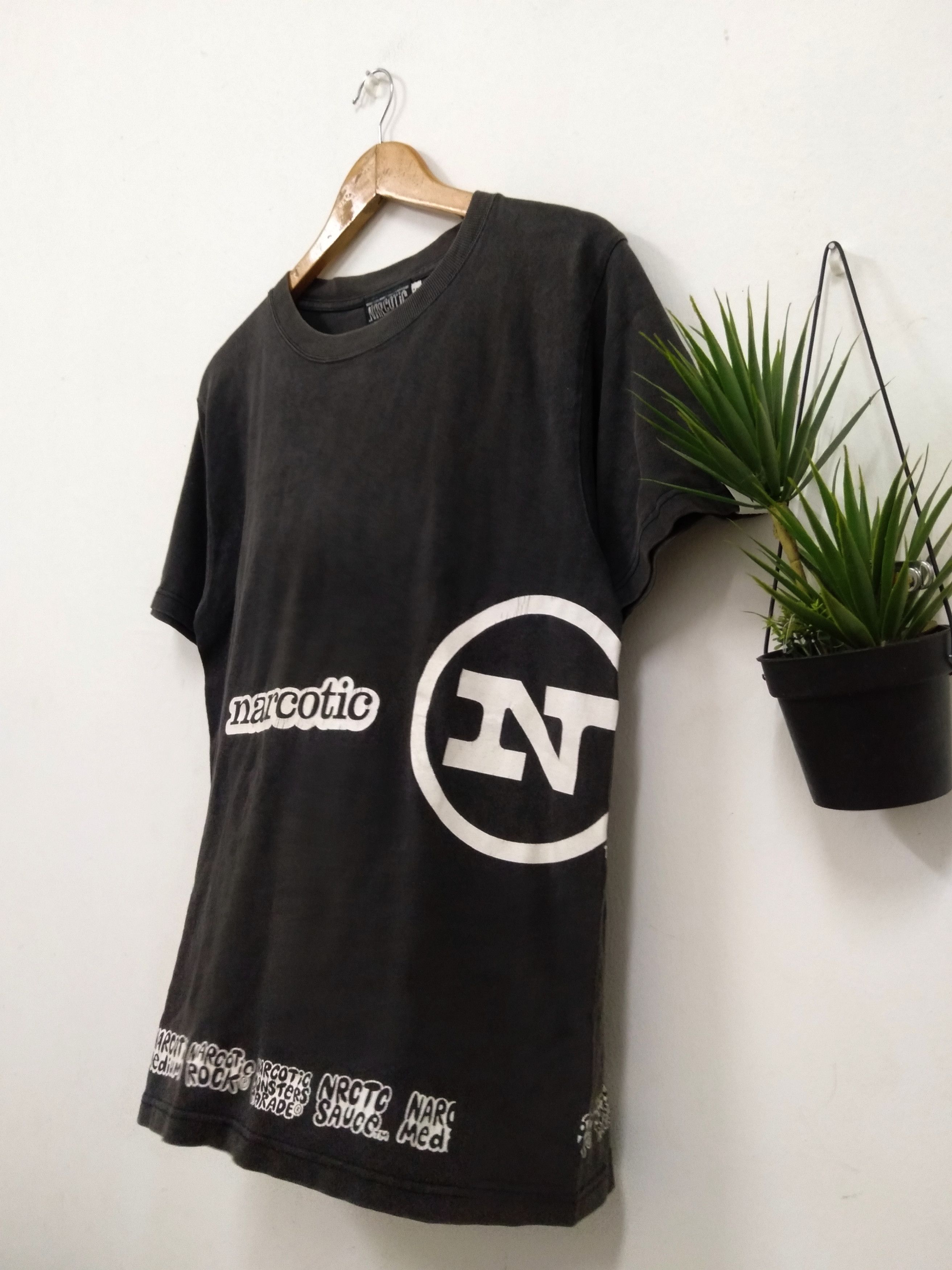 Narcotic GDC Vintage Narcotic Japanese brand t shirt overprinted Size US M / EU 48-50 / 2 - 4 Thumbnail