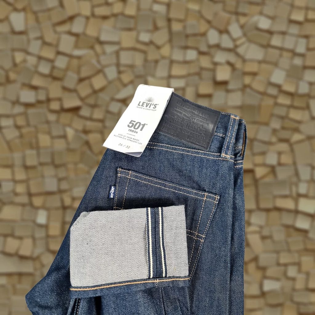 Levi's Levi's 501 Jeans Mens Blue W26 L32 Selvedge Regular Straight Leg 90s Classic USA Denim Jeans Size US 26 / EU 42 - 1 Thumbnail