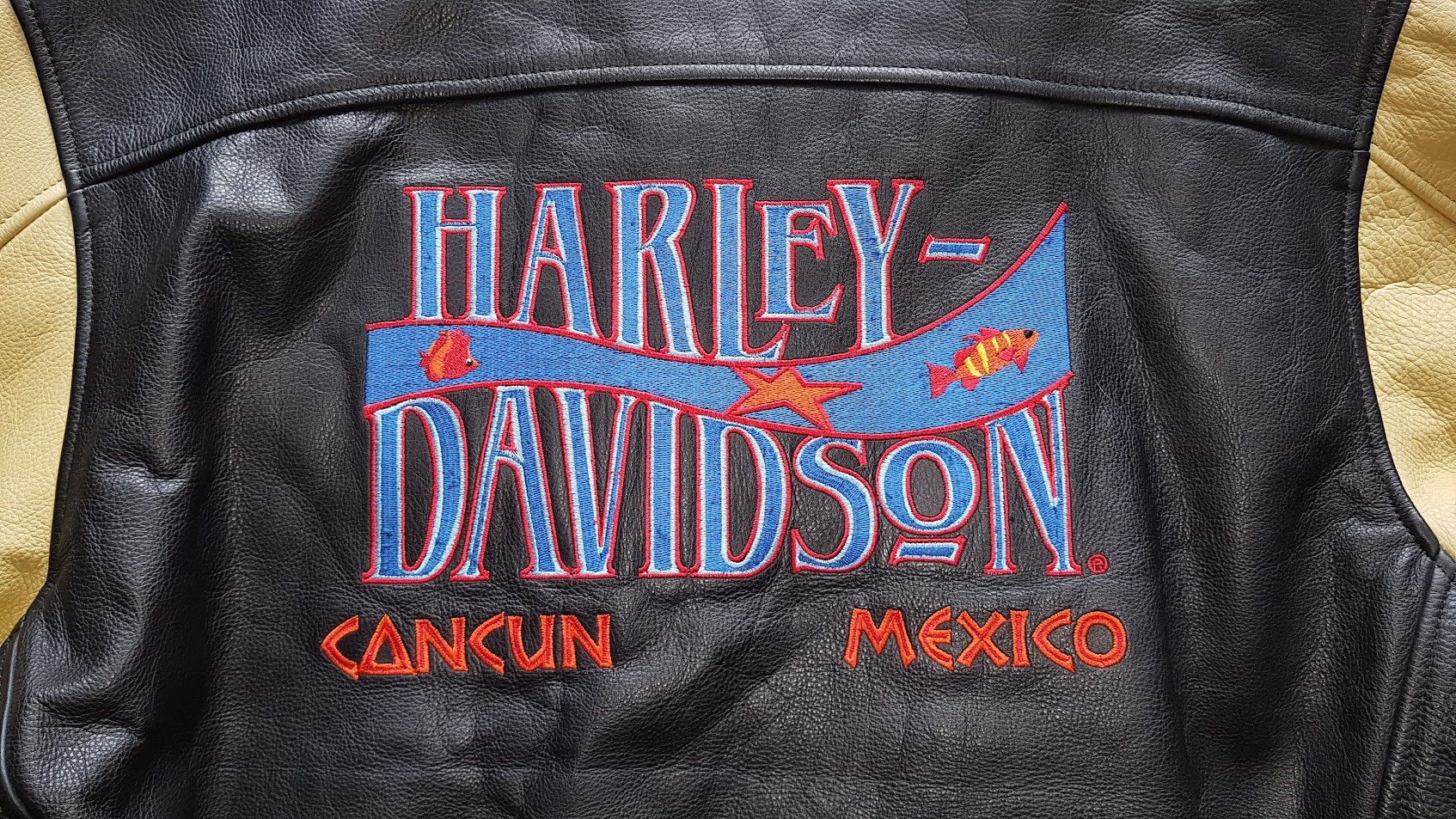 Harley Davidson × Vintage SICK Cancun Harley Davidson Embroidered Leather Jacket Size US M / EU 48-50 / 2 - 4 Thumbnail