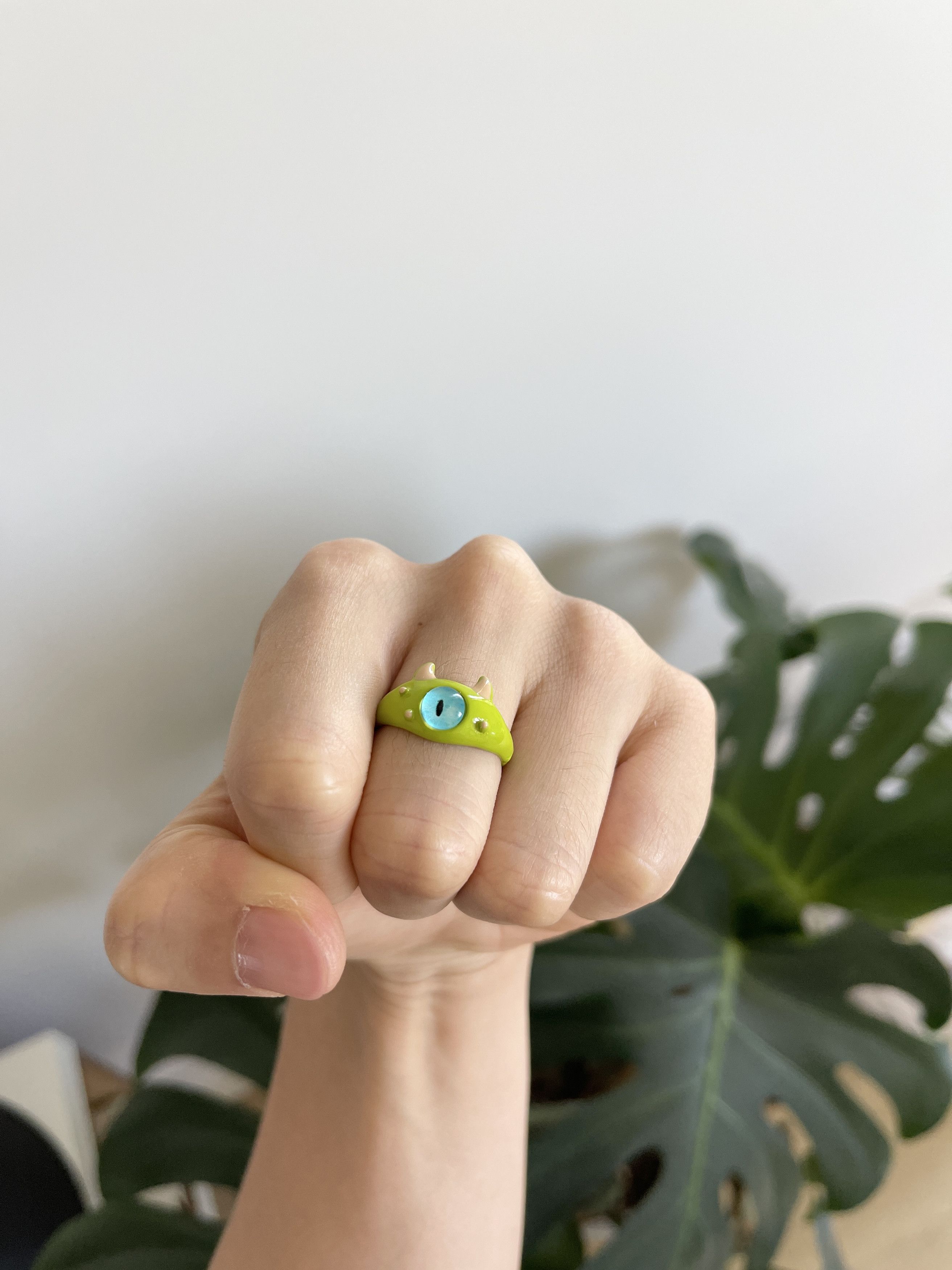 Japanese Brand × Vintage STEAL! Y2K Japan Baby Evil Monster Eye Ring Size ONE SIZE - 2 Thumbnail