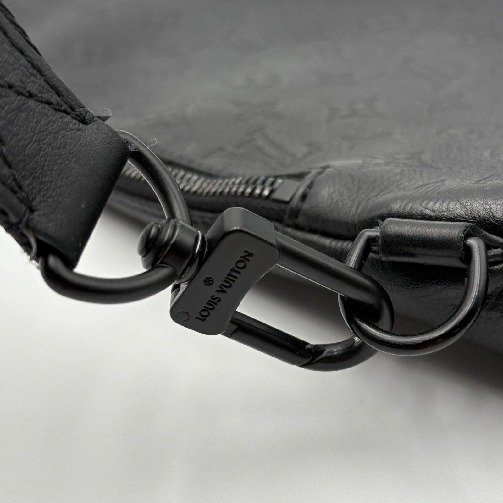 Louis Vuitton Louis Vuitton Monogram Sling Bag ' Black ' | SUPER CLEAN! Size ONE SIZE - 6 Thumbnail