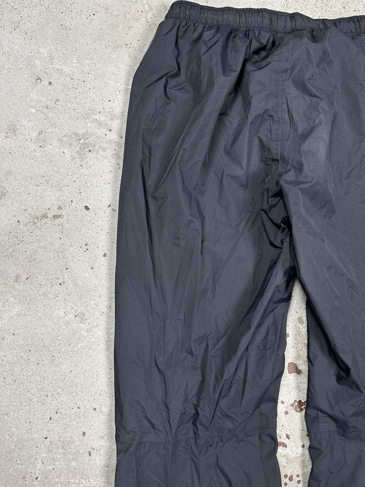 The North Face The North Face HyVent 2.5L Black Membrane Pants Outdoor Size US 31 - 16 Thumbnail