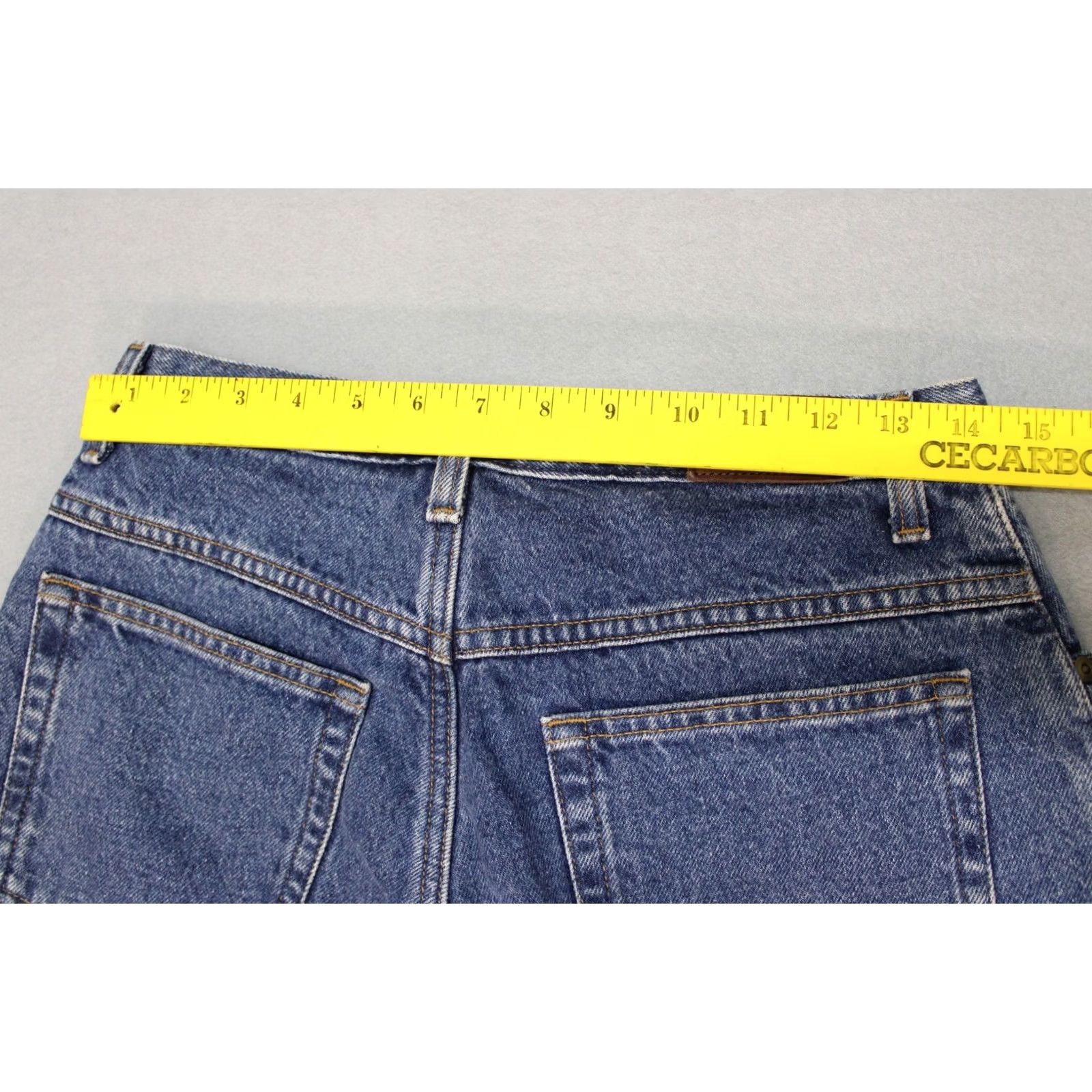 Vintage LL Bean Jeans Womens 10 Petite Relaxed Fit Flannel Lined Pants Blue Solid Denim Size 32" / US 10 / IT 46 - 6 Thumbnail