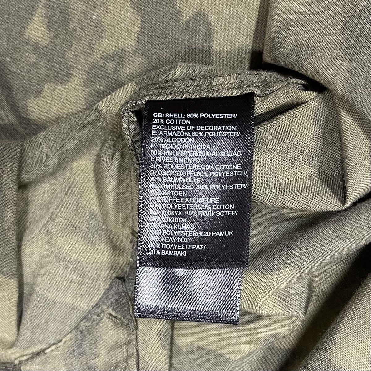 The North Face The North Face Camo Button Up Long Sleeve Shirt Size US XXL / EU 58 / 5 - 9 Thumbnail