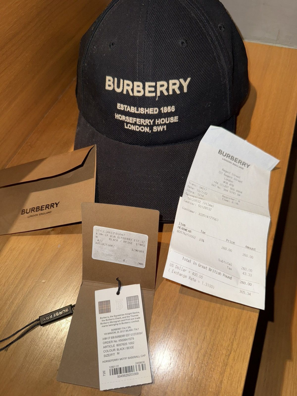 Burberry BURBERRY HAT NEVER WORN Size ONE SIZE - 2 Thumbnail
