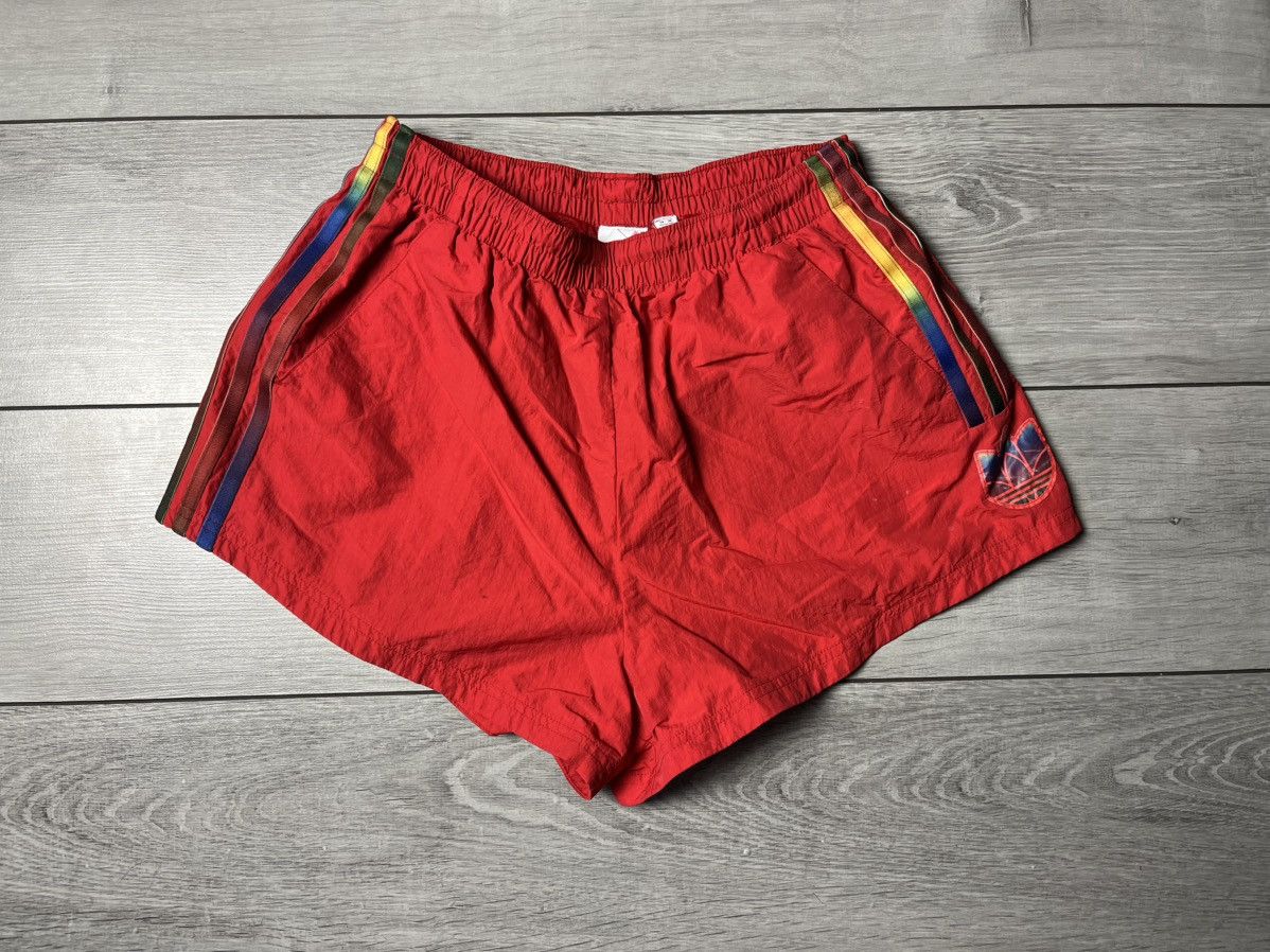 Adidas Adidas running shorts size Medium Size US 32 / EU 48 - 1 Thumbnail