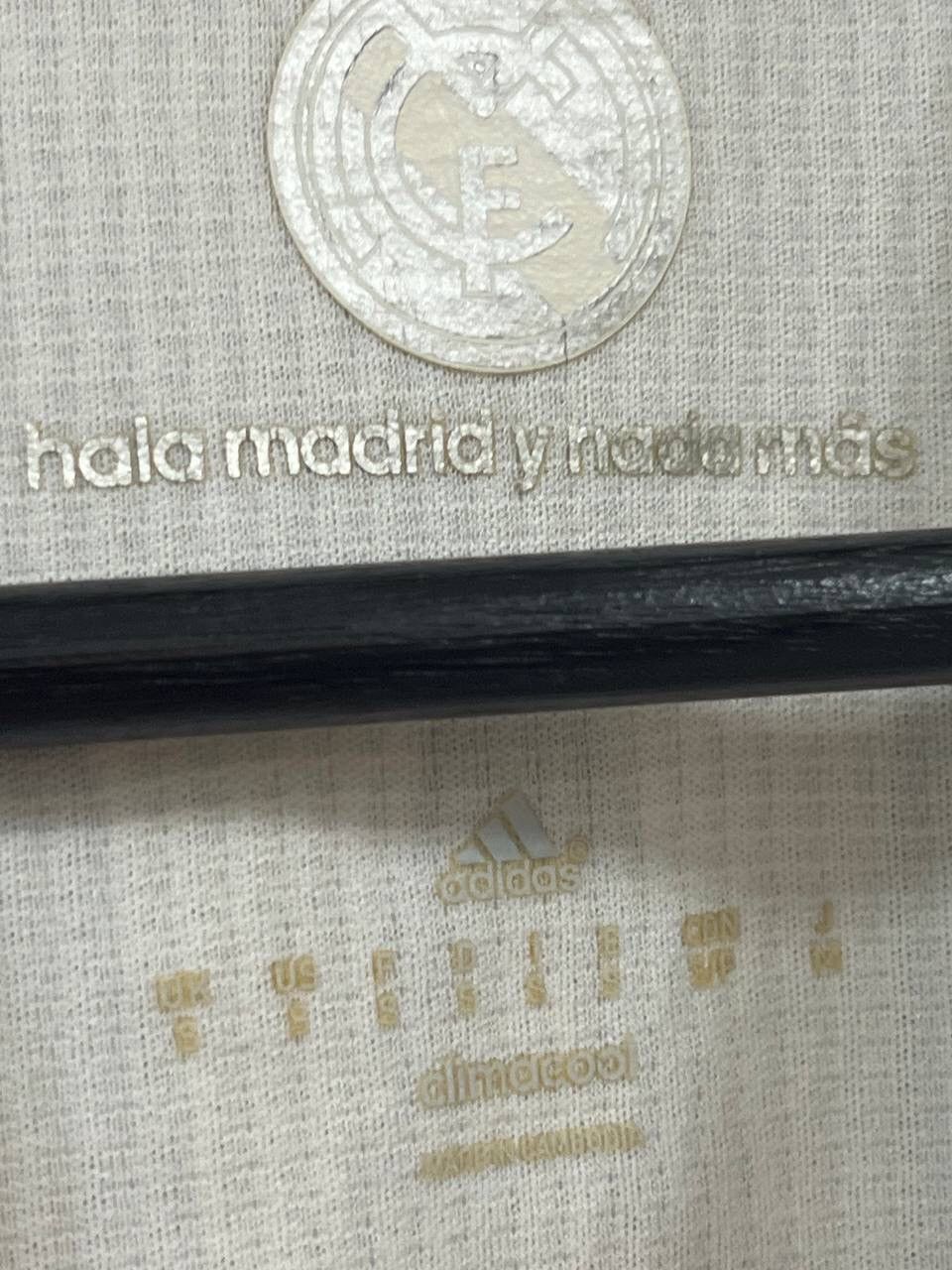 Adidas Adidas Real Madrid 2013 Home Jersey Fly Emirates Size US S / EU 44-46 / 1 - 10 Thumbnail