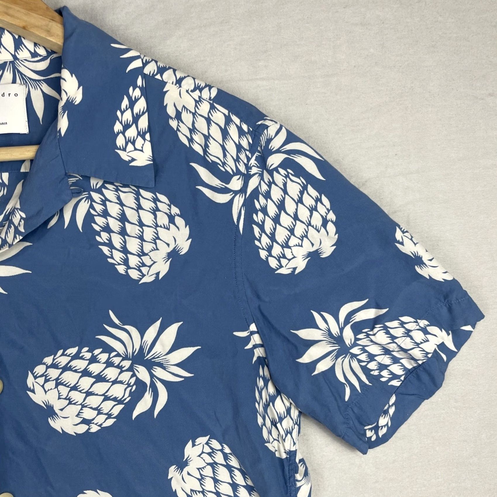Sandro Sandro Paris Shirt Mens Medium Blue White Pineapple Hawaiian Aloha Camp Collar Shirt Beach Hawaii Sandro Mens Shirt Casual Button-Up Your Title Here Size US M / EU 48-50 / 2 - 3 Thumbnail