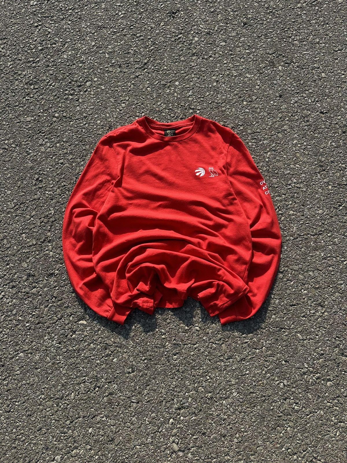October's Very Own Octobers Very Own X Raptors Red Longsleeve Size US S / EU 44-46 / 1 - 1 Thumbnail