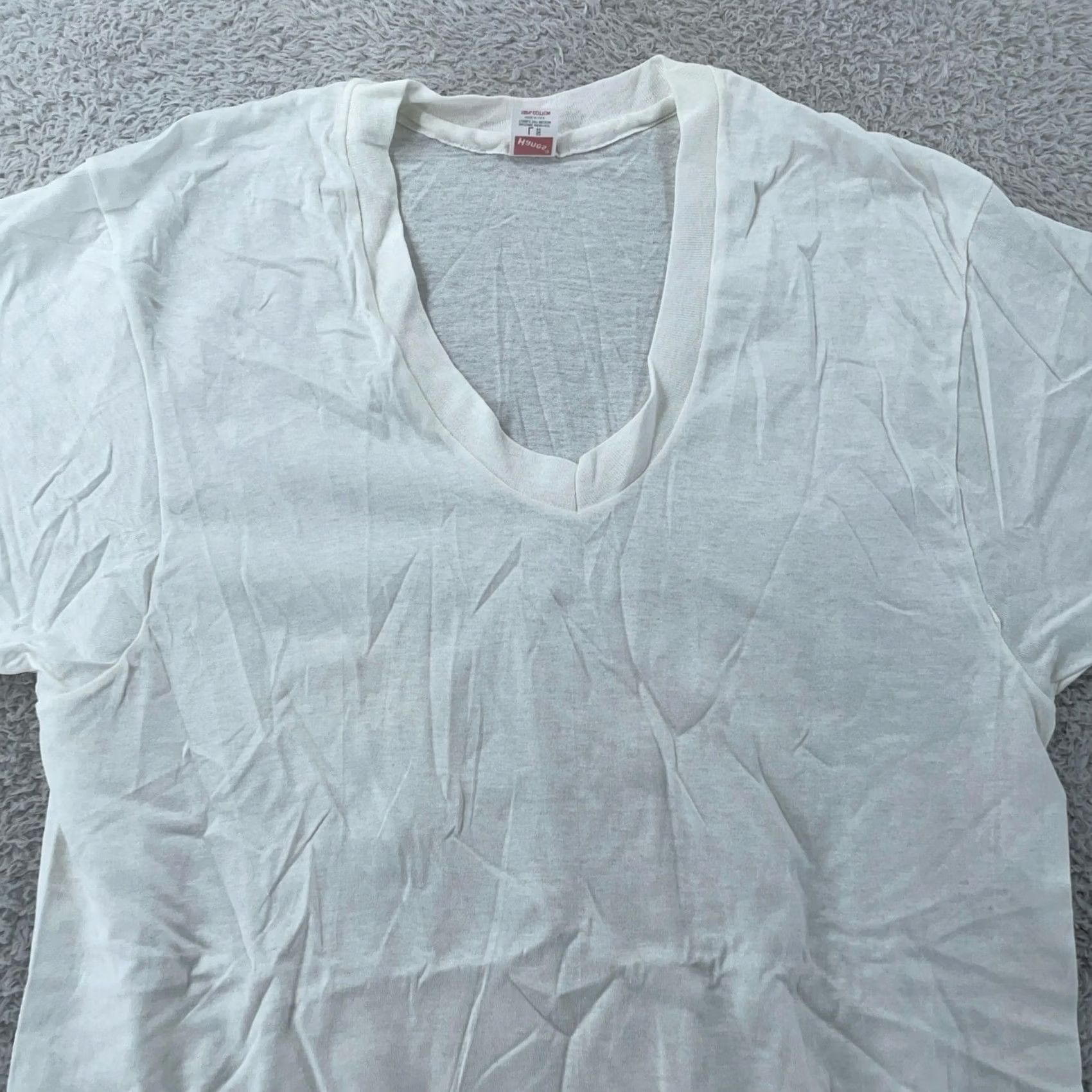 Hanes VINTAGE Hanes White V-Neck T-Shirt Mens Small 100% Cotton USA Made 80s Mint Used Mens Shirts White V-Neck Hanes 80s USA Made Size US S / EU 44-46 / 1 - 2 Thumbnail