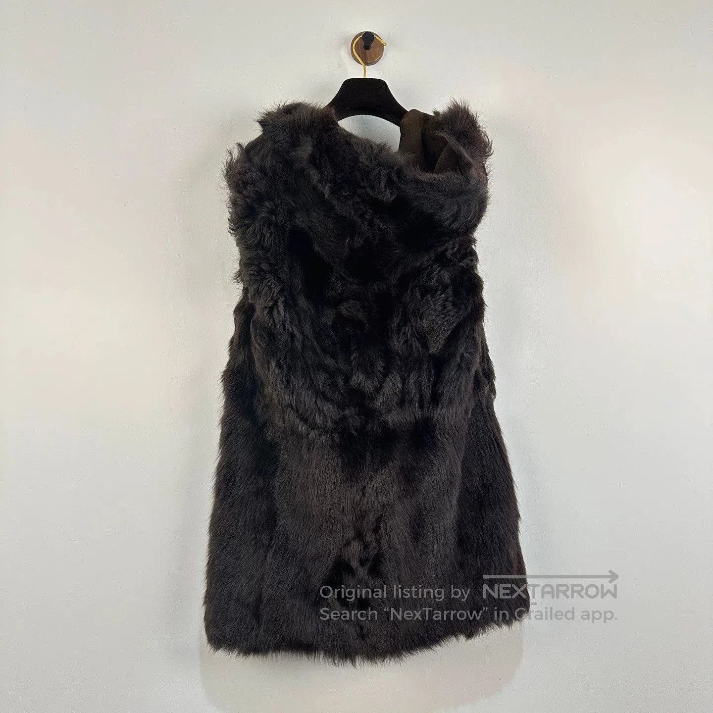 Louis Vuitton Louis Vuitton Reversible Fur Hooded Vest. Size S / US 4 / IT 40 - 4 Thumbnail