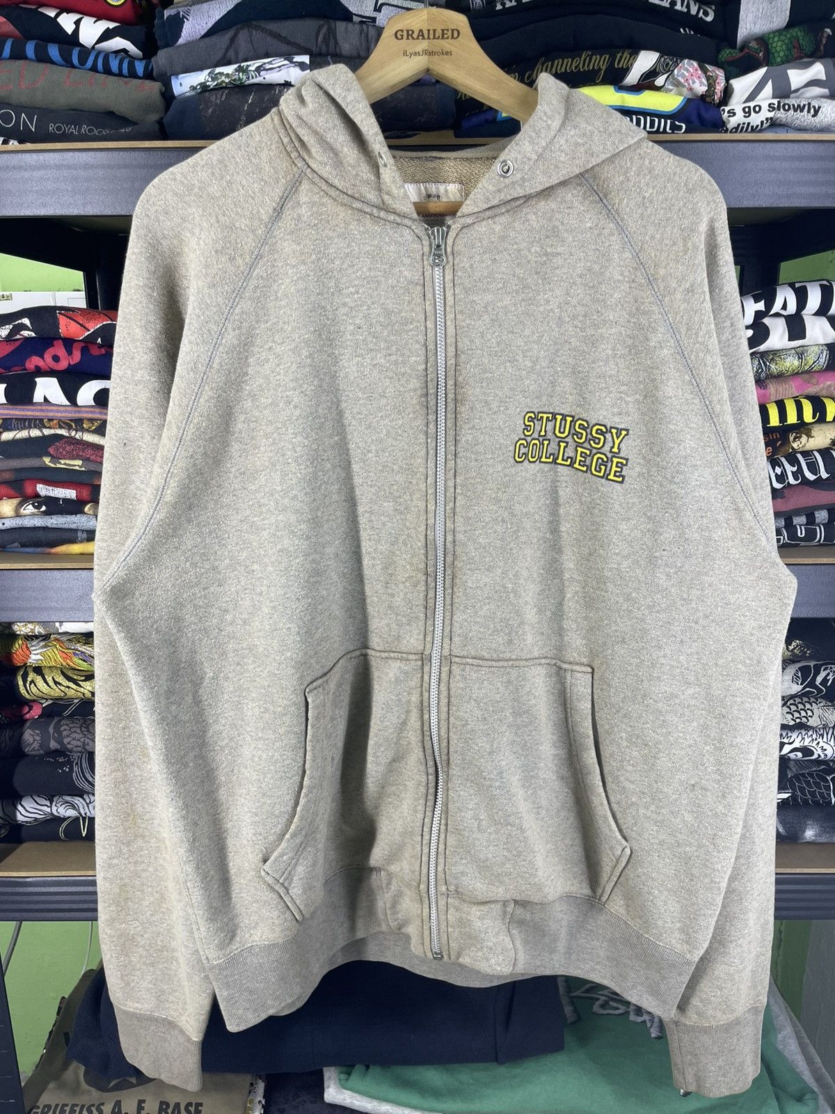Stussy Vintage Stussy College Omiya Chapter 5th Anniversary Hoodie Size US L / EU 52-54 / 3 - 7 Thumbnail